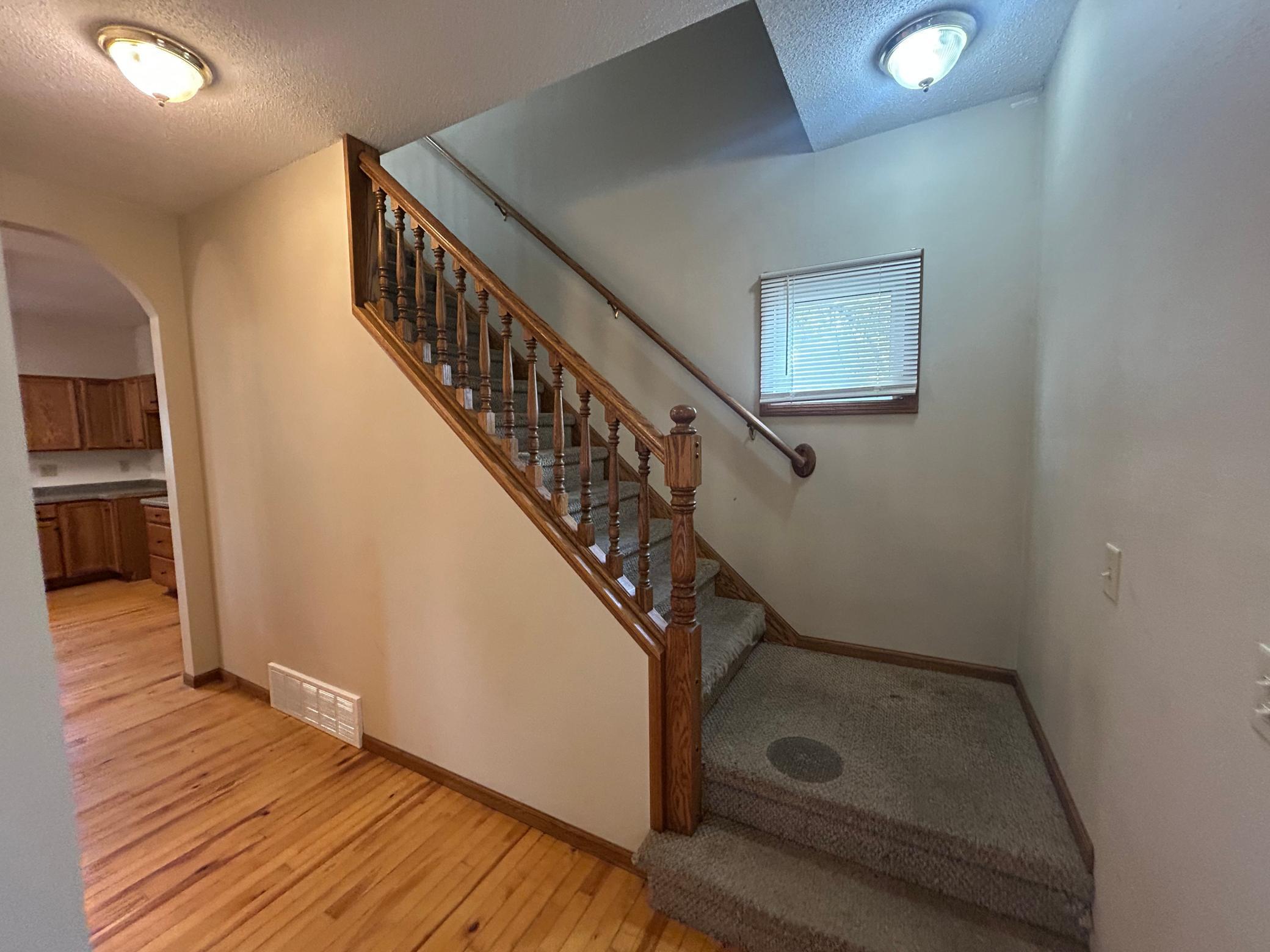 1900 single family home for sale at 408 Main Avenue N in Thief River Falls, MN — 2 bed, 2 bath (photo 9 of 54)