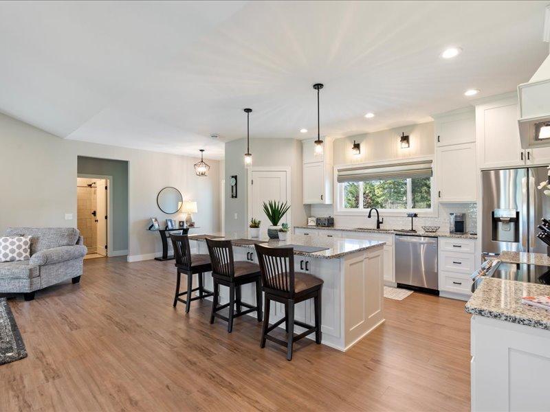 2021 single family home for sale at 11364 Legacy Drive in East Gull Lake, MN — 3 bed, 2 bath (photo 4 of 40)