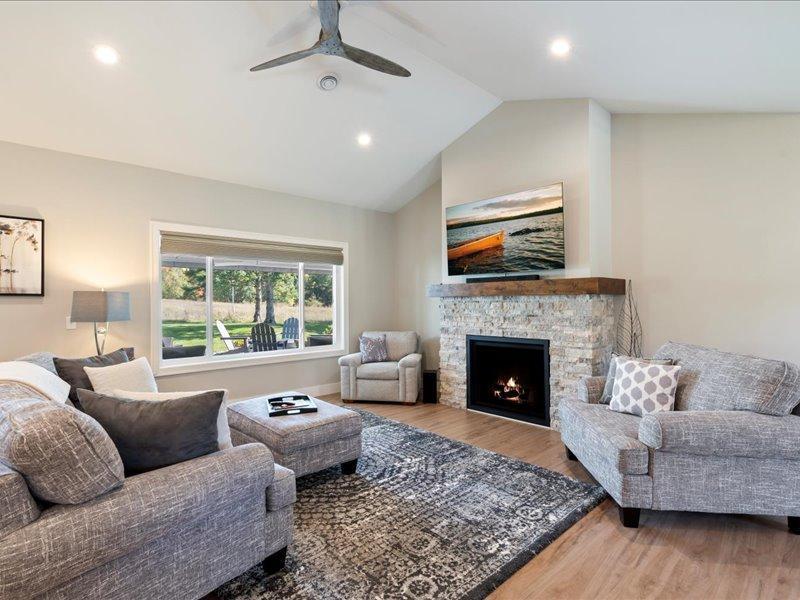 2021 single family home for sale at 11364 Legacy Drive in East Gull Lake, MN — 3 bed, 2 bath (photo 9 of 40)