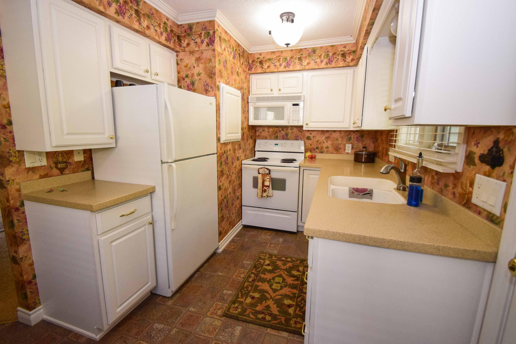 1978 townhouse for sale at 14612 Gazebo Drive, Unit 21 in Park Rapids, MN — 2 bed, 2 bath (photo 6 of 20)