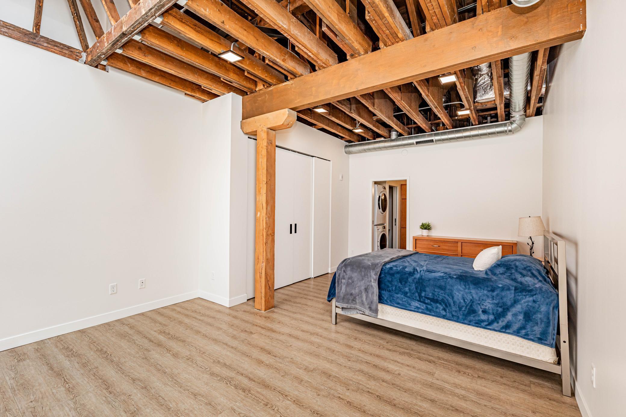 1911 condo for sale at 117 Broadway N, Unit 211 in Fargo, ND — 1 bed, 2 bath (photo 36 of 54)