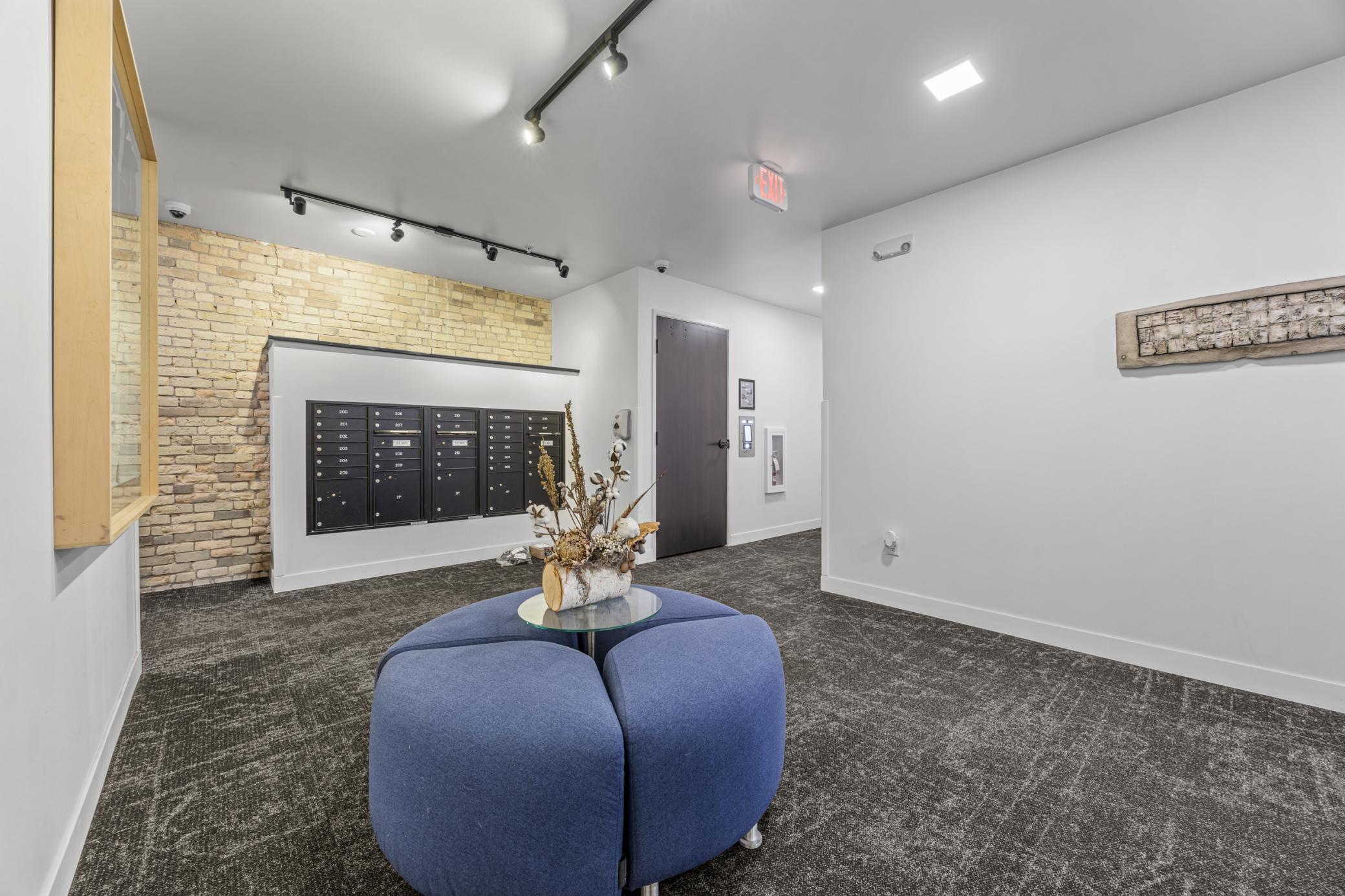 1911 condo for sale at 117 Broadway N, Unit 211 in Fargo, ND — 1 bed, 2 bath (photo 7 of 54)