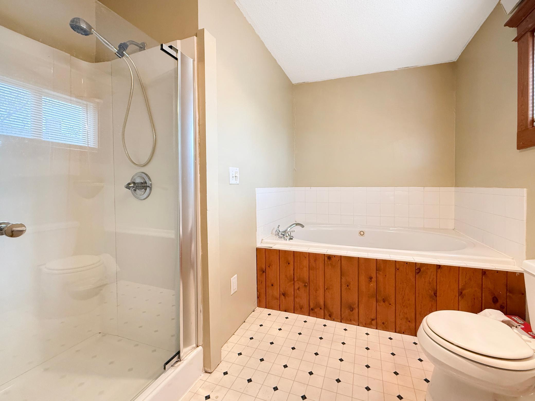1910 single family home for sale at 522 9th Street NW in Bemidji, MN — 3 bed, 2 bath (photo 13 of 16)