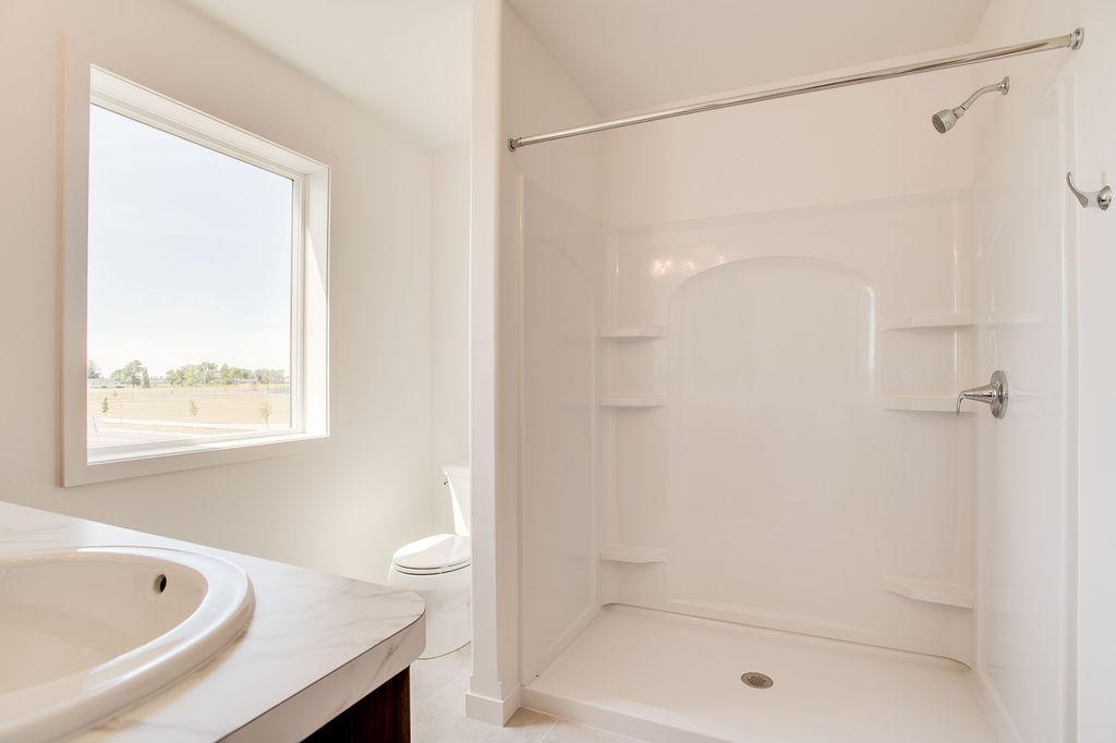 2025 single family home for sale at 2304 37 Avenue S in Moorhead, MN — 3 bed, 3 bath (photo 14 of 23)