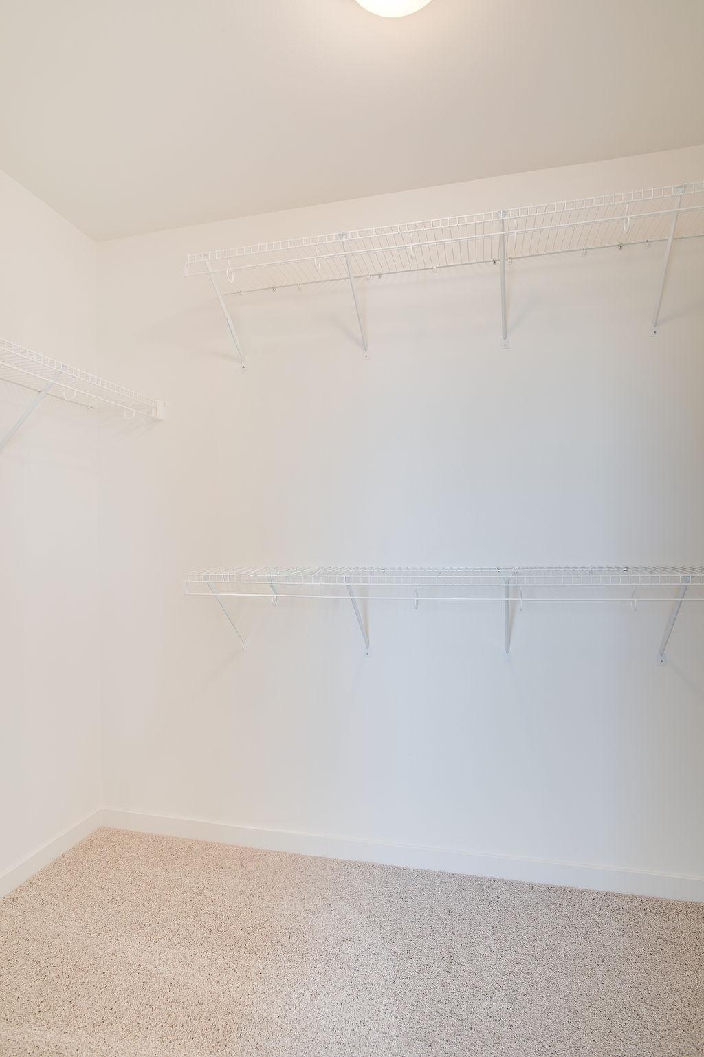 2025 single family home for sale at 2304 37 Avenue S in Moorhead, MN — 3 bed, 3 bath (photo 16 of 23)