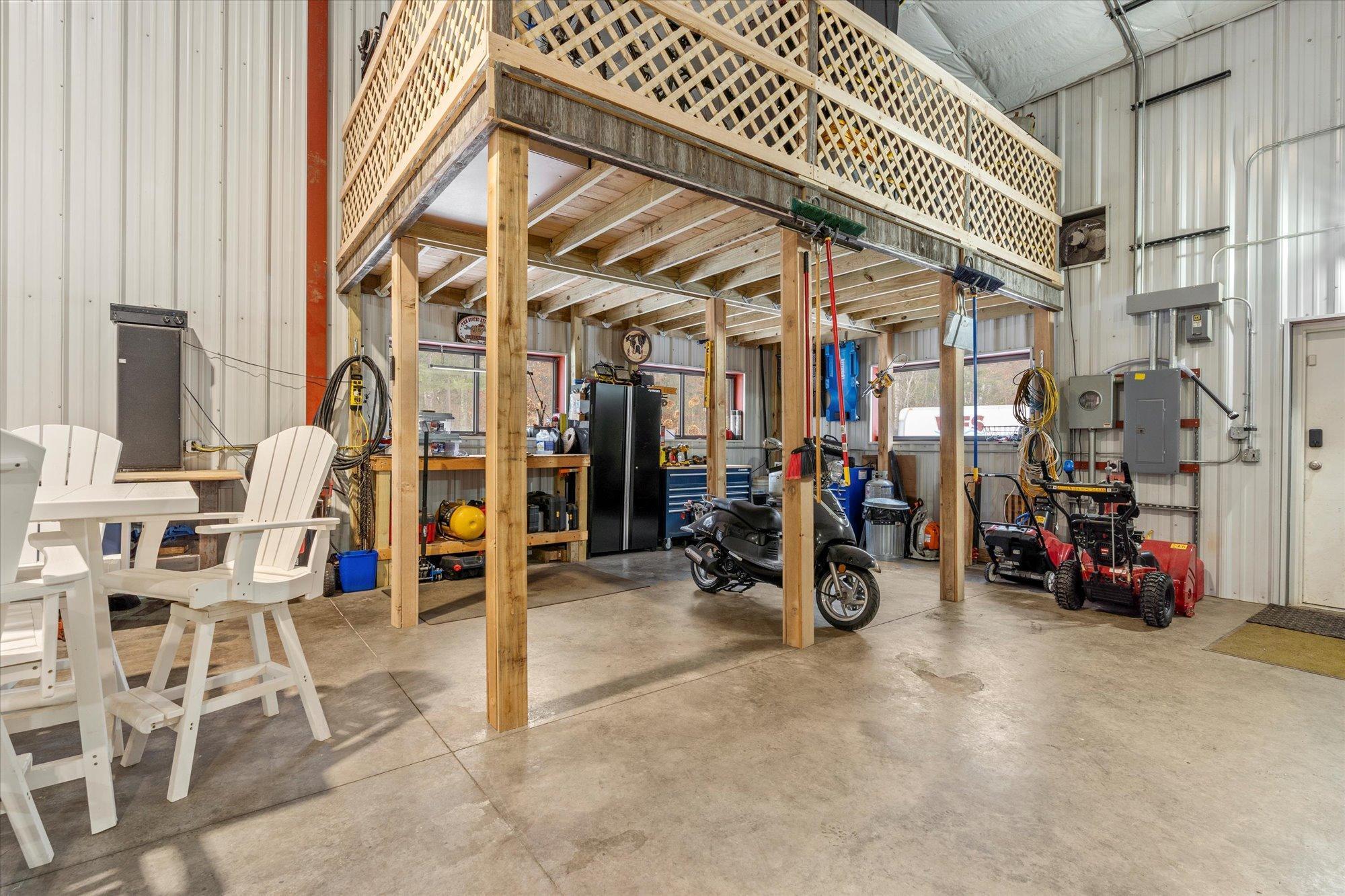 2002 single family home for sale at 10422 Ossawinnamakee Road in Pequot Lakes, MN — 3 bed, 5 bath (photo 51 of 66)