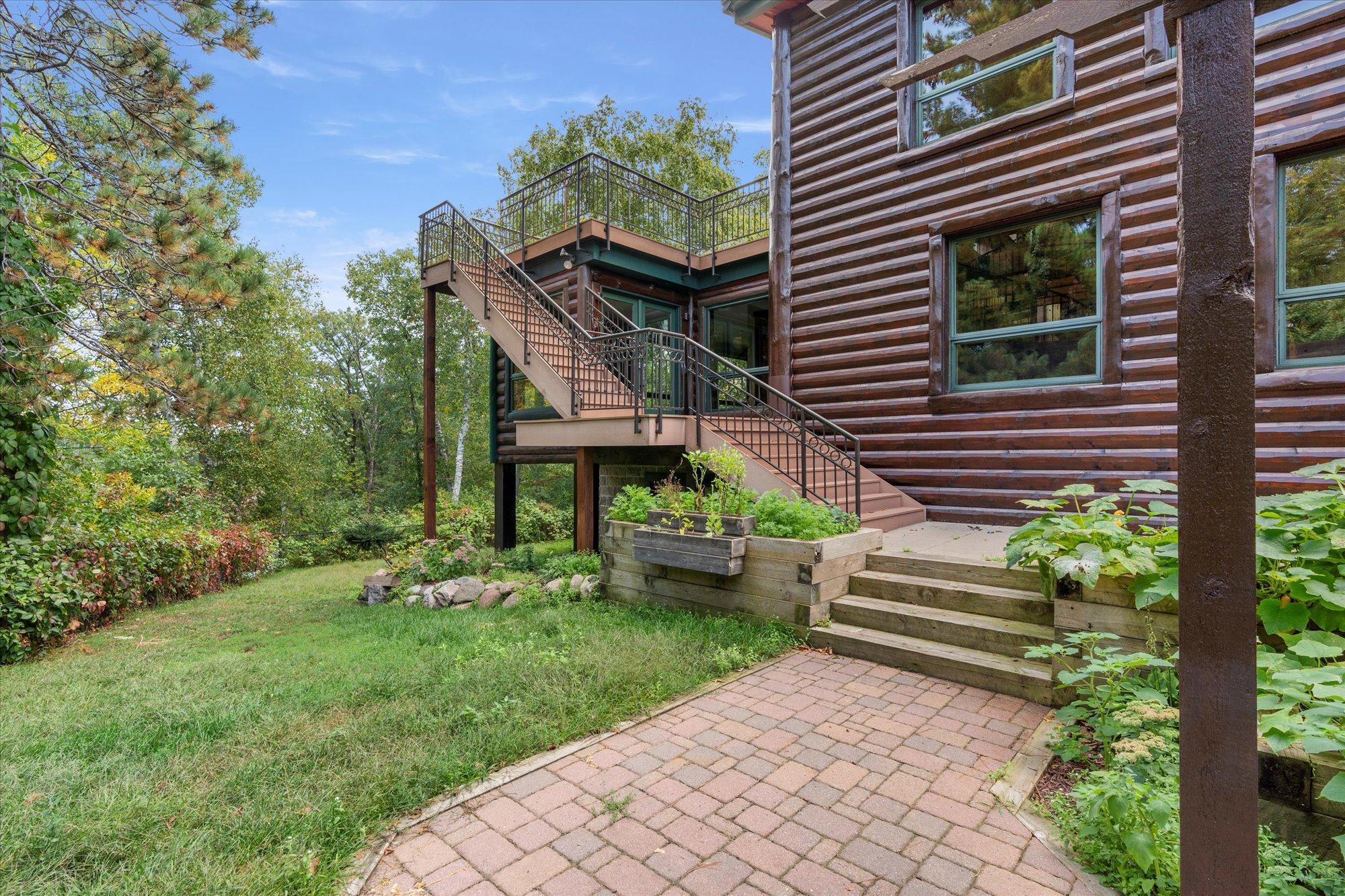 2002 single family home for sale at 10422 Ossawinnamakee Road in Pequot Lakes, MN — 3 bed, 5 bath (photo 65 of 66)