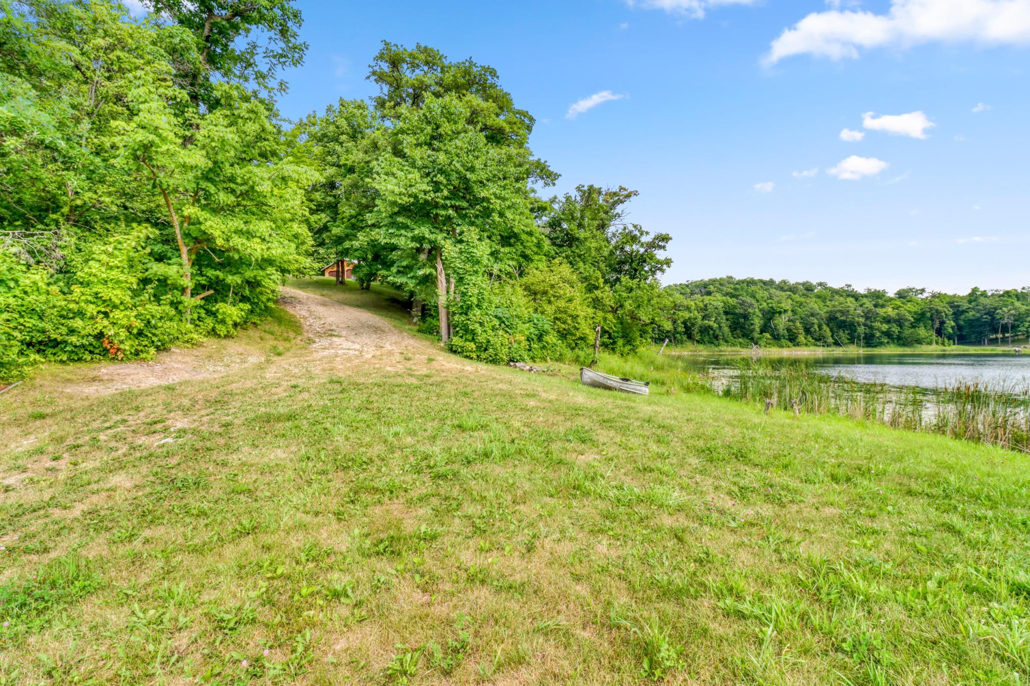 1994 single family home for sale at 46696 Otter Shores Road in Vergas, MN — 3 bed, 3 bath (photo 14 of 47)