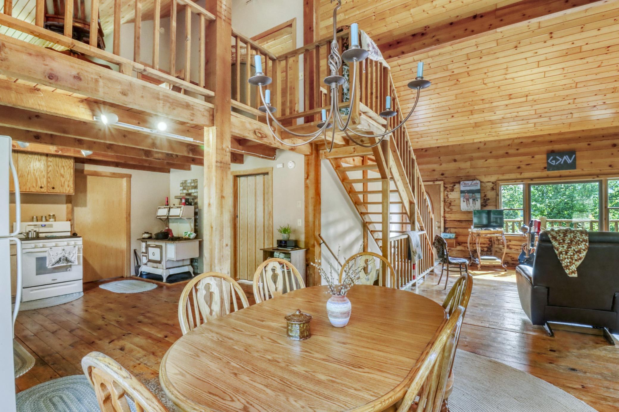 1994 single family home for sale at 46696 Otter Shores Road in Vergas, MN — 3 bed, 3 bath (photo 21 of 47)