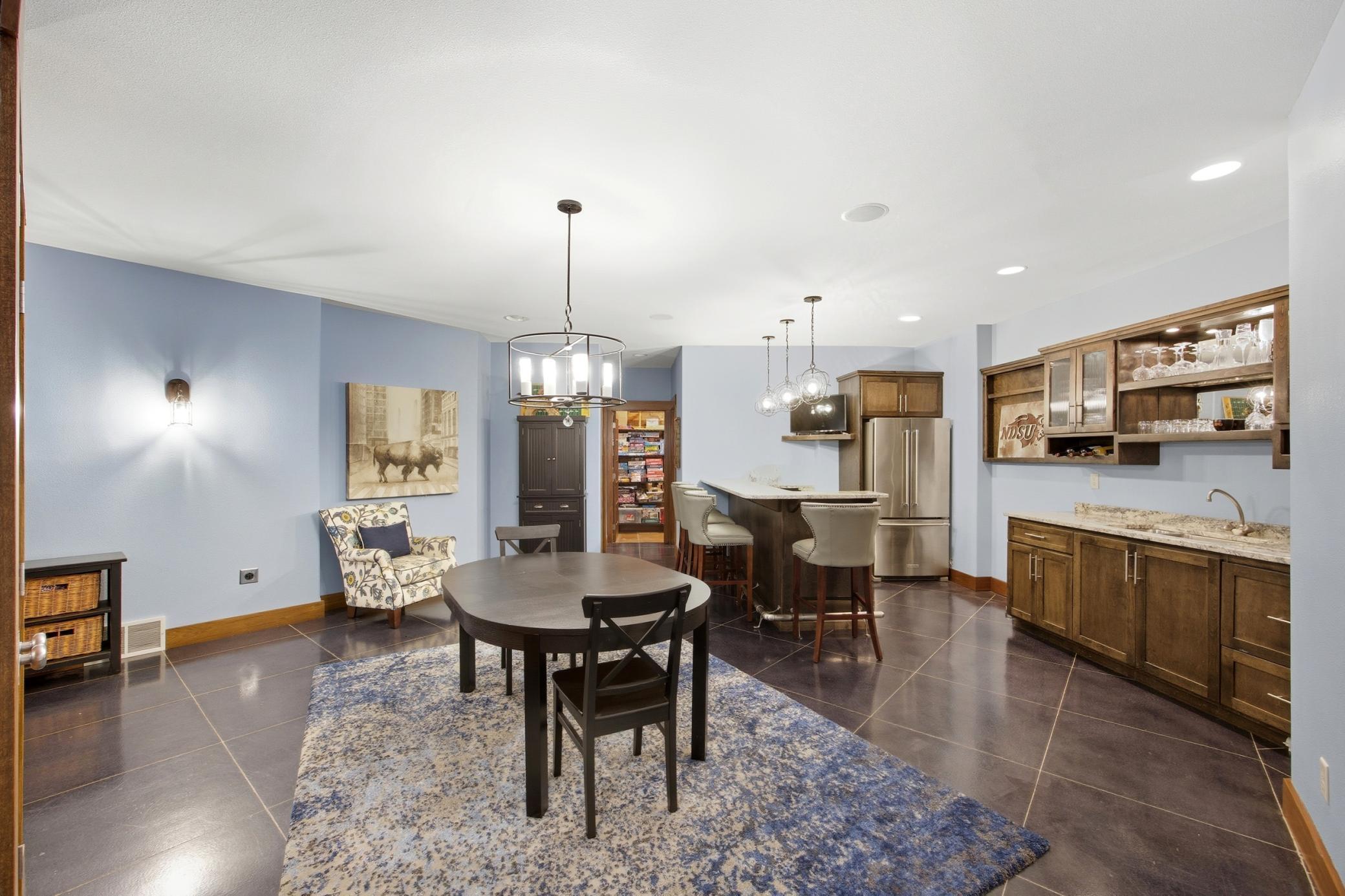 310 48th Avenue SW, Moorhead MN 56560 - Photo 44 of 81