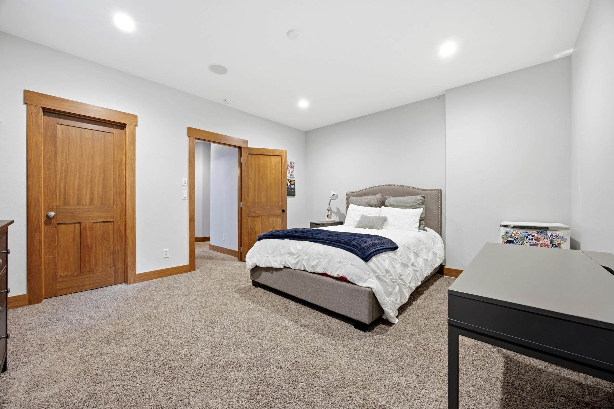 310 48th Avenue SW, Moorhead MN 56560 - Photo 50 of 81