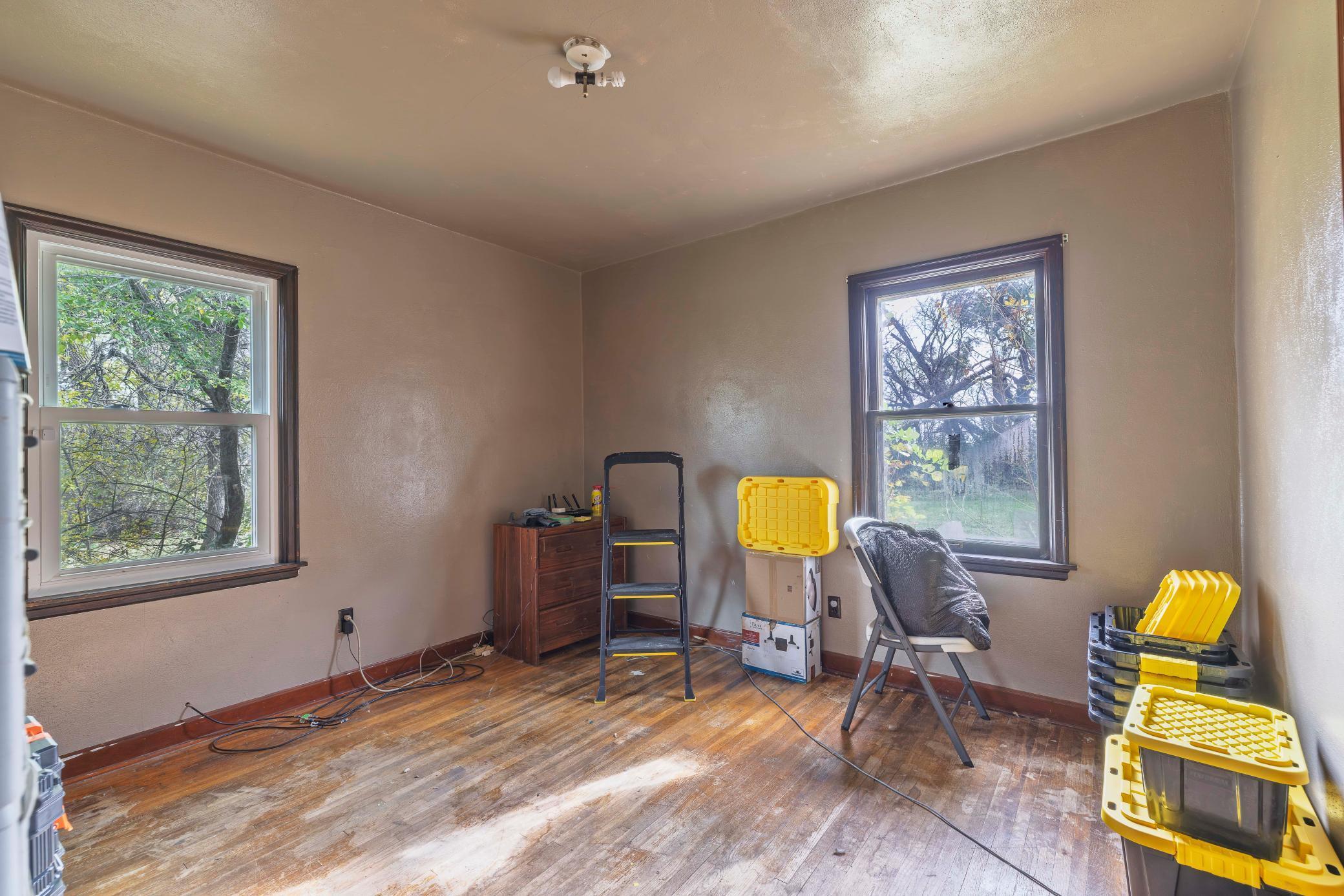 1950 single family home for sale at 2883 105th Avenue in Mahnomen, MN — 4 bed, 1 bath (photo 11 of 42)