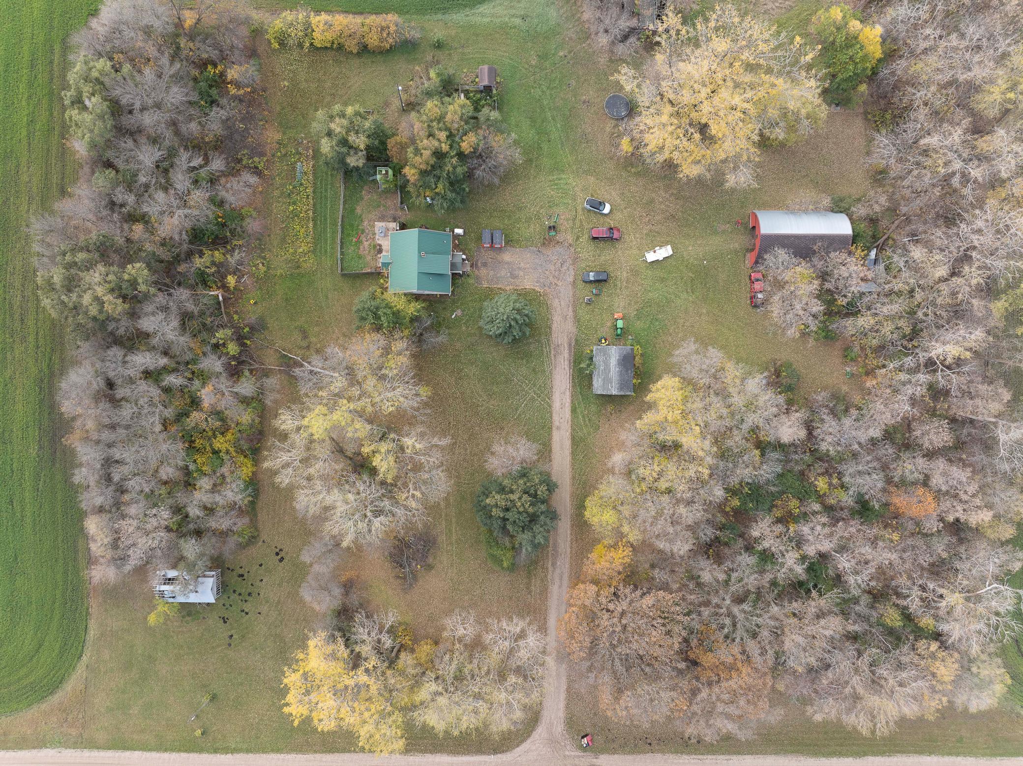 1950 single family home for sale at 2883 105th Avenue in Mahnomen, MN — 4 bed, 1 bath (photo 29 of 42)