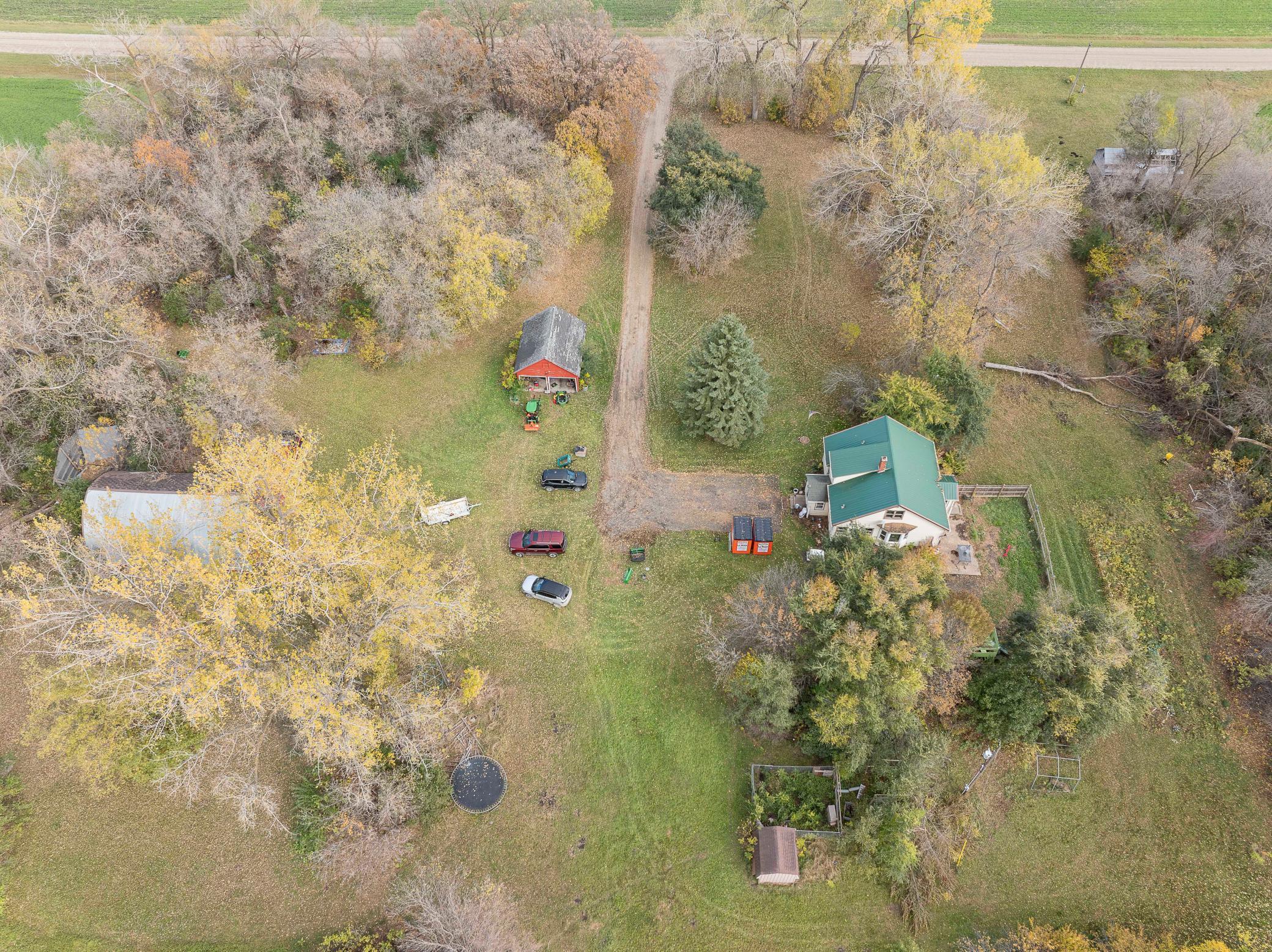 1950 single family home for sale at 2883 105th Avenue in Mahnomen, MN — 4 bed, 1 bath (photo 32 of 42)