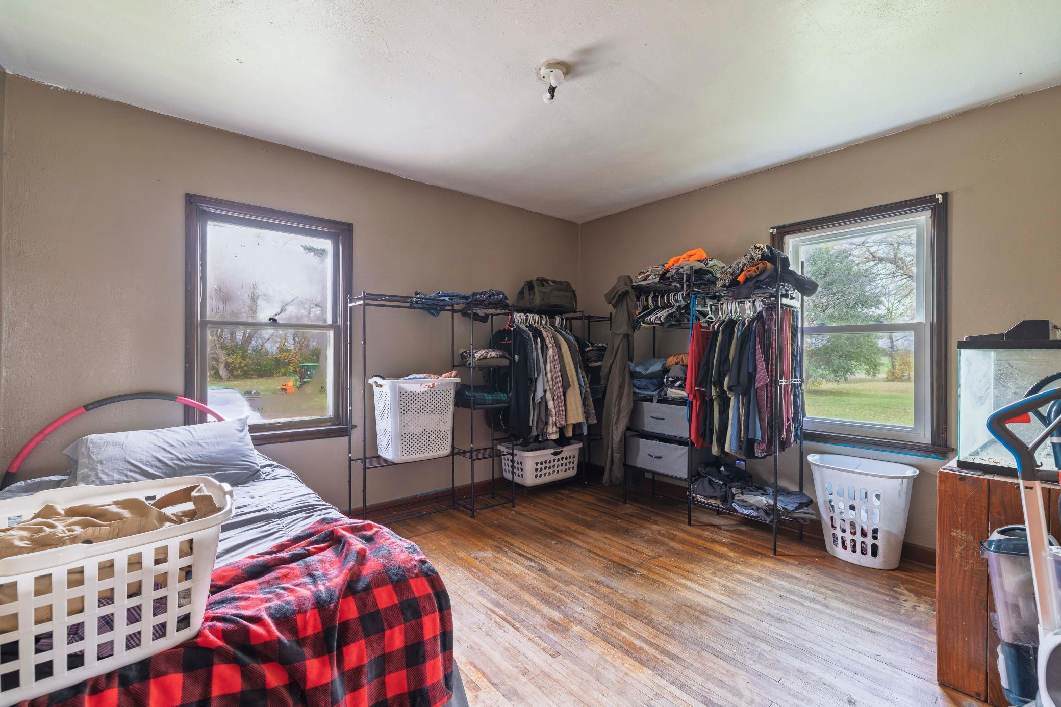 1950 single family home for sale at 2883 105th Avenue in Mahnomen, MN — 4 bed, 1 bath (photo 9 of 42)
