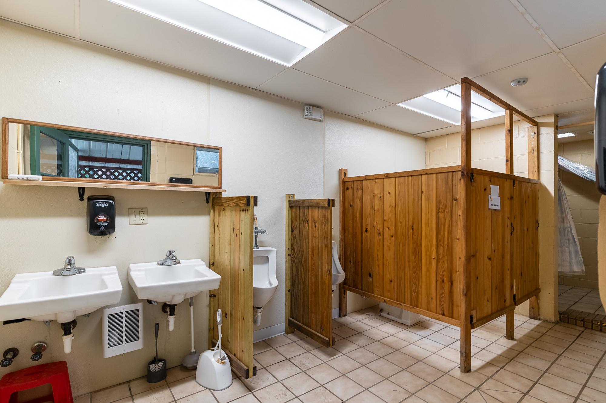 2008 single family home for sale at 29510 US Hwy 169 in Aitkin, MN — 1 bed, 1 bath (photo 16 of 19)