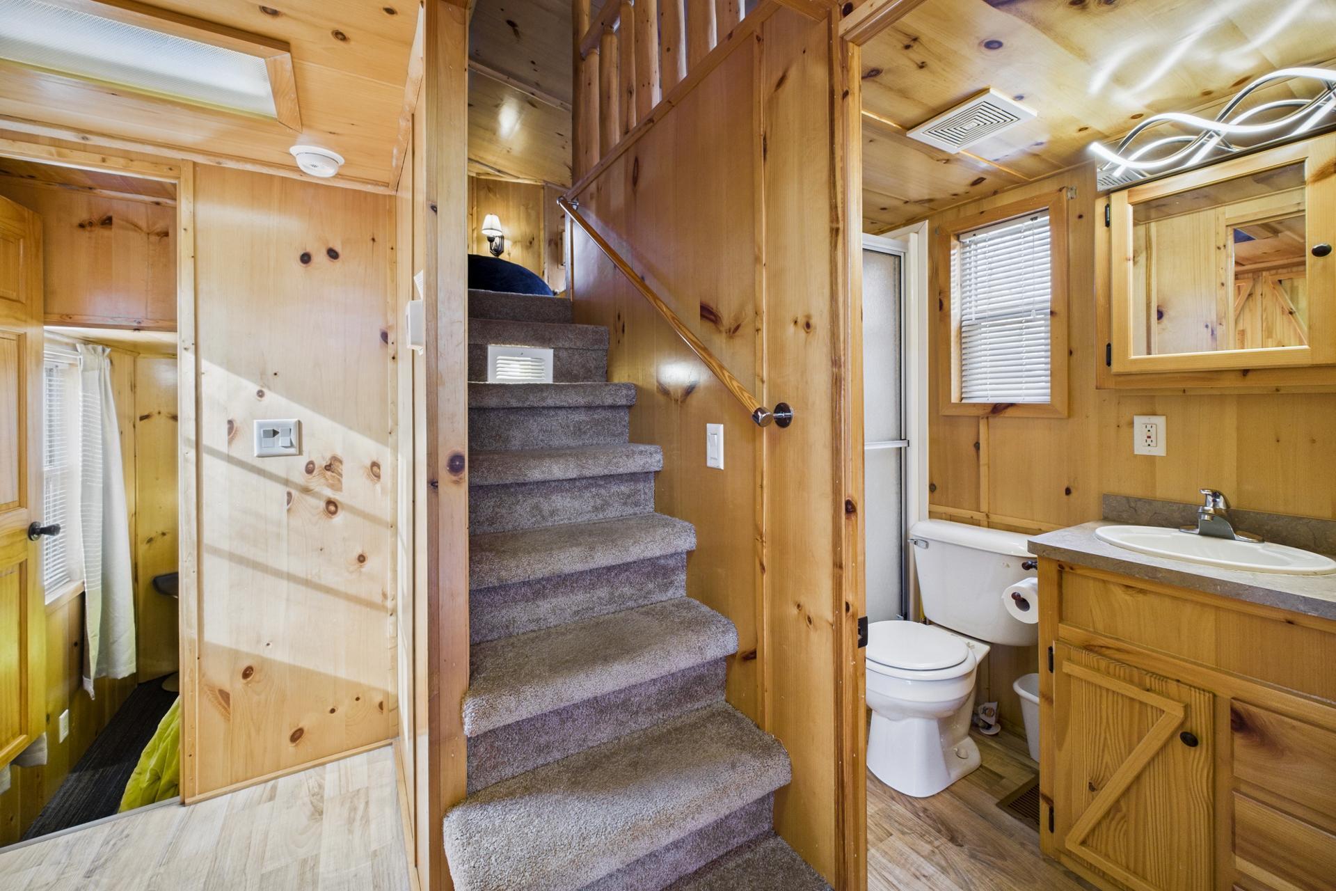 2008 single family home for sale at 29510 US Hwy 169 in Aitkin, MN — 1 bed, 1 bath (photo 4 of 19)