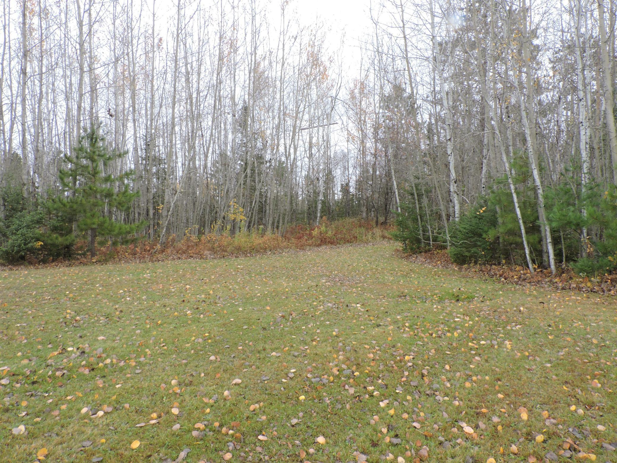 1992 single family home for sale at 26389 Reilly Beach Road in Bovey, MN — 6 bed, 4 bath (photo 32 of 37)