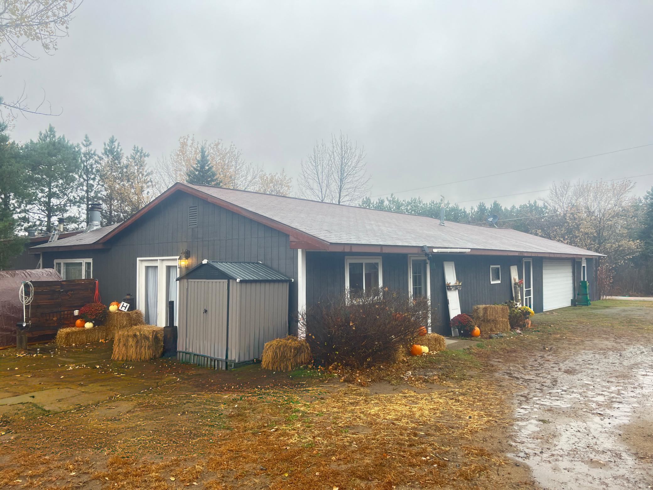 1989 duplex for sale at 13330 Ermine Drive in Park Rapids, MN — 5 bed, 3 bath (photo 2 of 19)