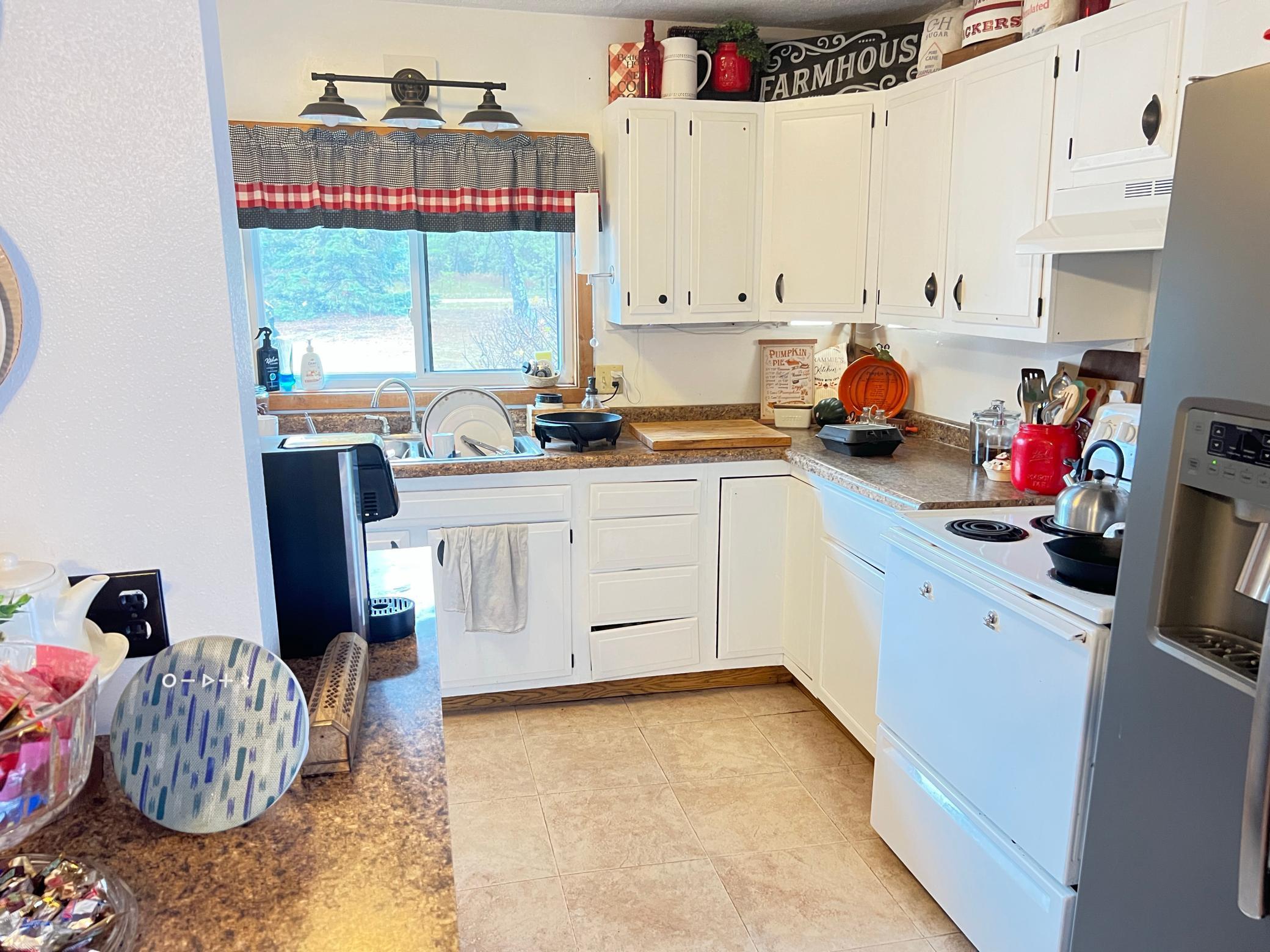 1989 duplex for sale at 13330 Ermine Drive in Park Rapids, MN — 5 bed, 3 bath (photo 5 of 19)