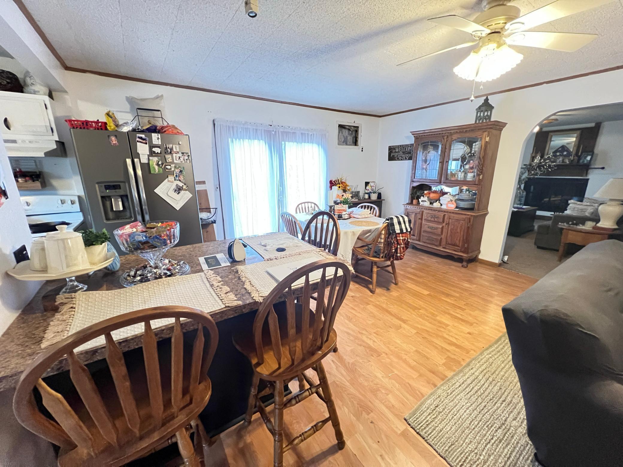 1989 duplex for sale at 13330 Ermine Drive in Park Rapids, MN — 5 bed, 3 bath (photo 7 of 19)