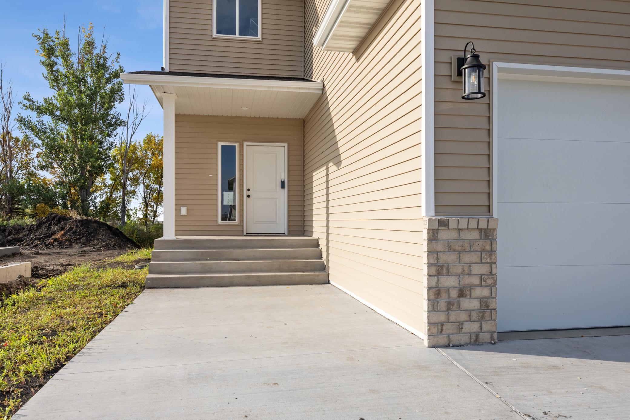 967 61st Avenue W, West Fargo ND 58078 - Photo 4 of 28