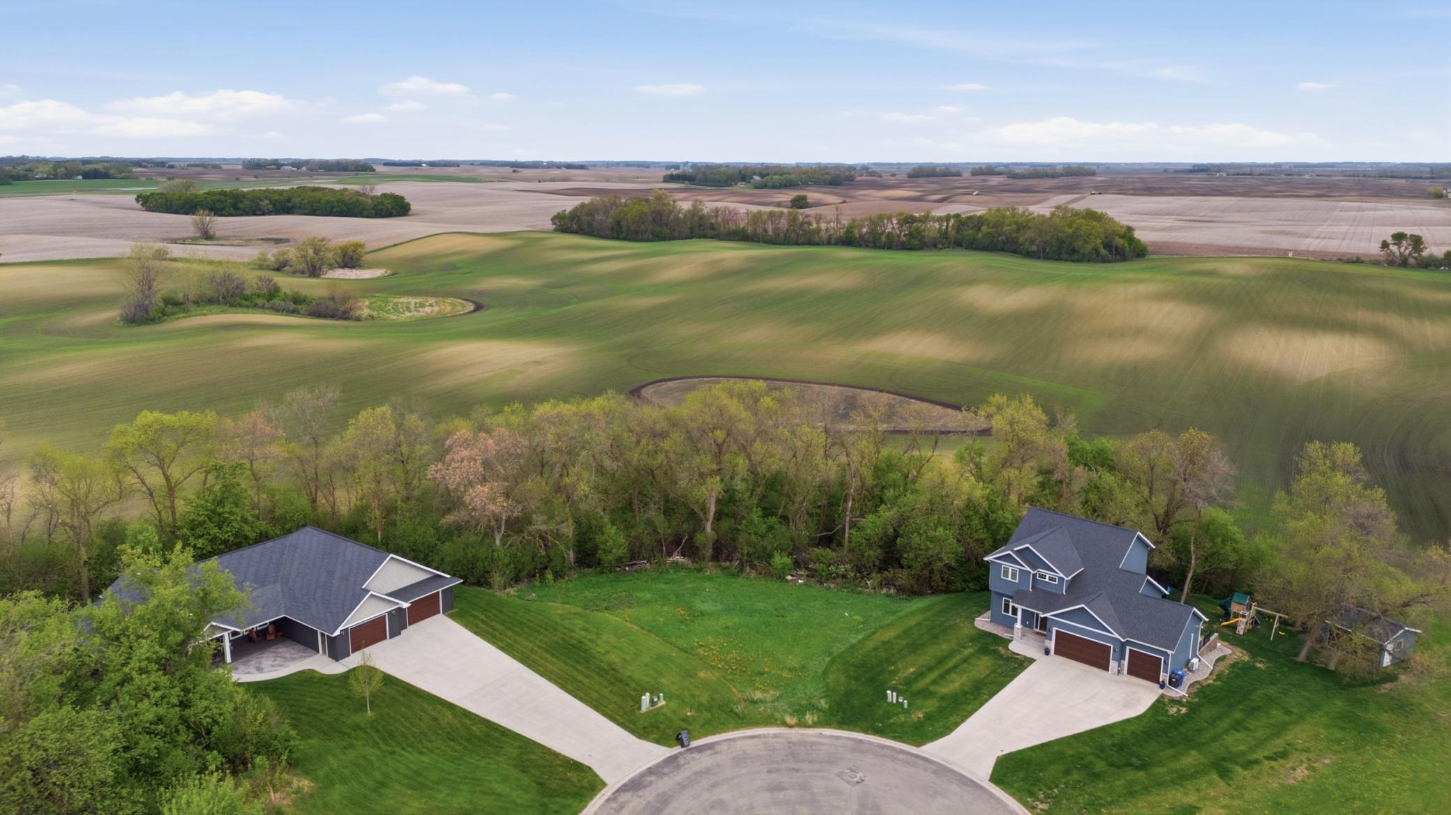 land for sale at 552 Leonard Street in Hawley, MN (photo 2 of 8)