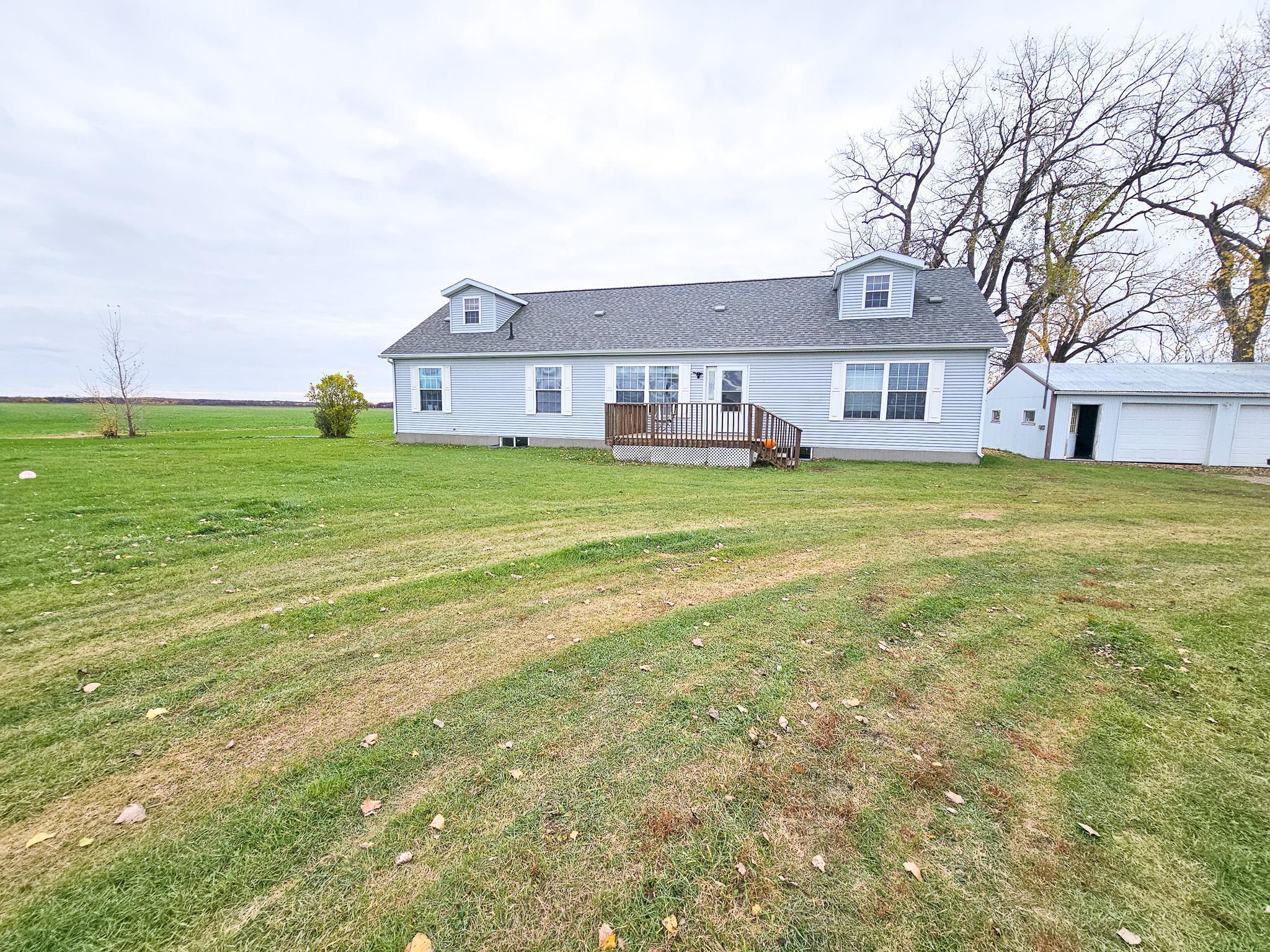 2005 single family home for sale at 14099 140th Avenue SW in Red Lake Falls, MN — 3 bed, 2 bath (photo 3 of 27)