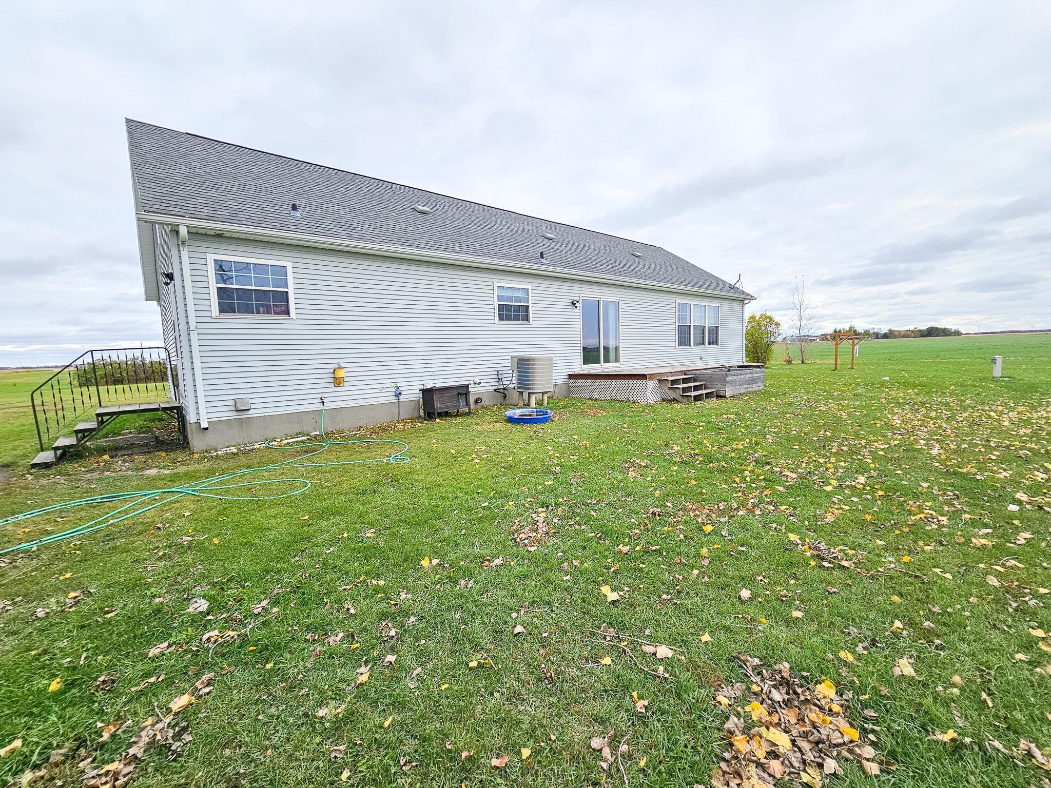 2005 single family home for sale at 14099 140th Avenue SW in Red Lake Falls, MN — 3 bed, 2 bath (photo 5 of 27)