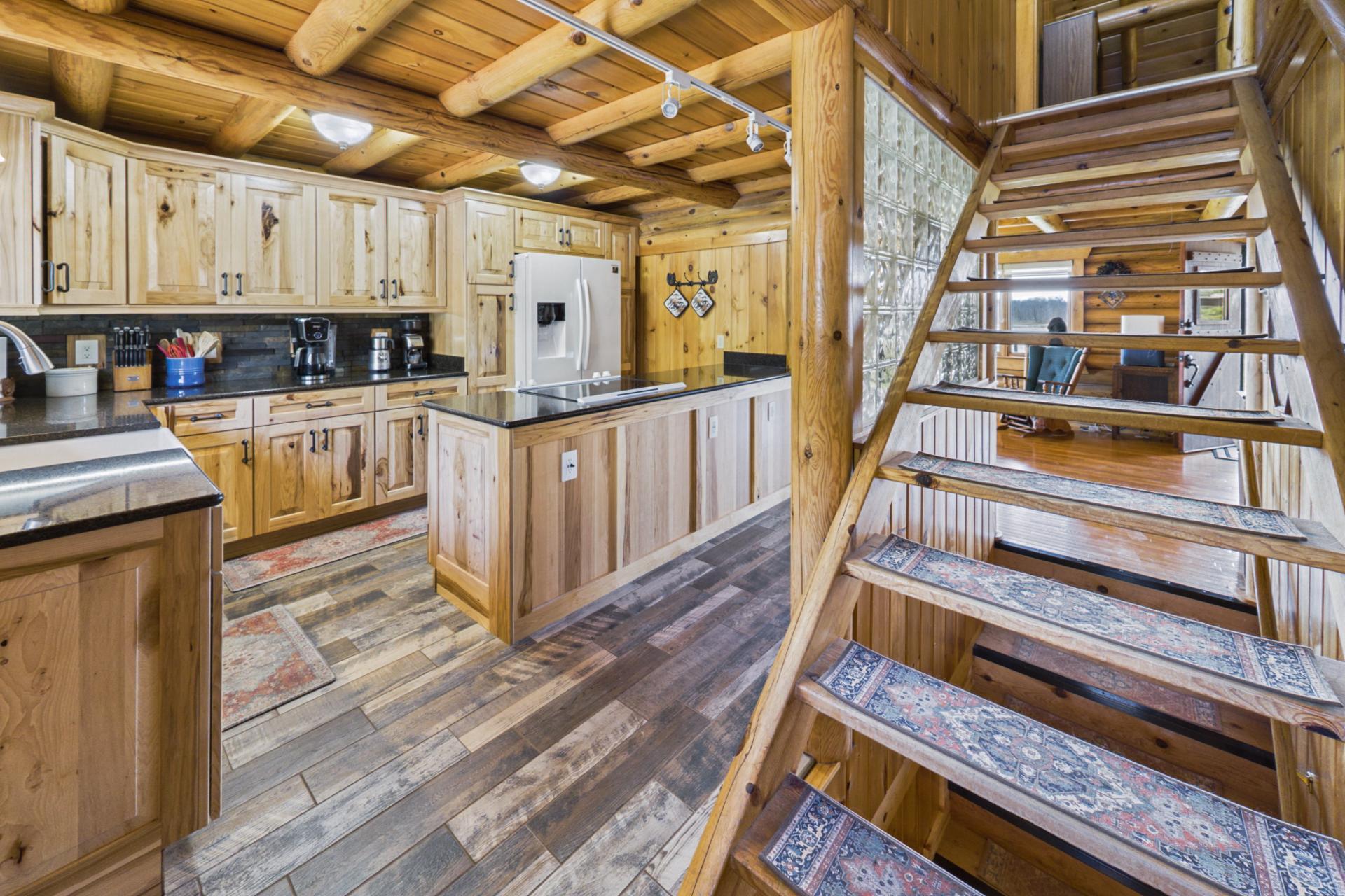 2004 single family home for sale at 36360 County 39 in Laporte, MN — 4 bed, 2 bath (photo 12 of 50)