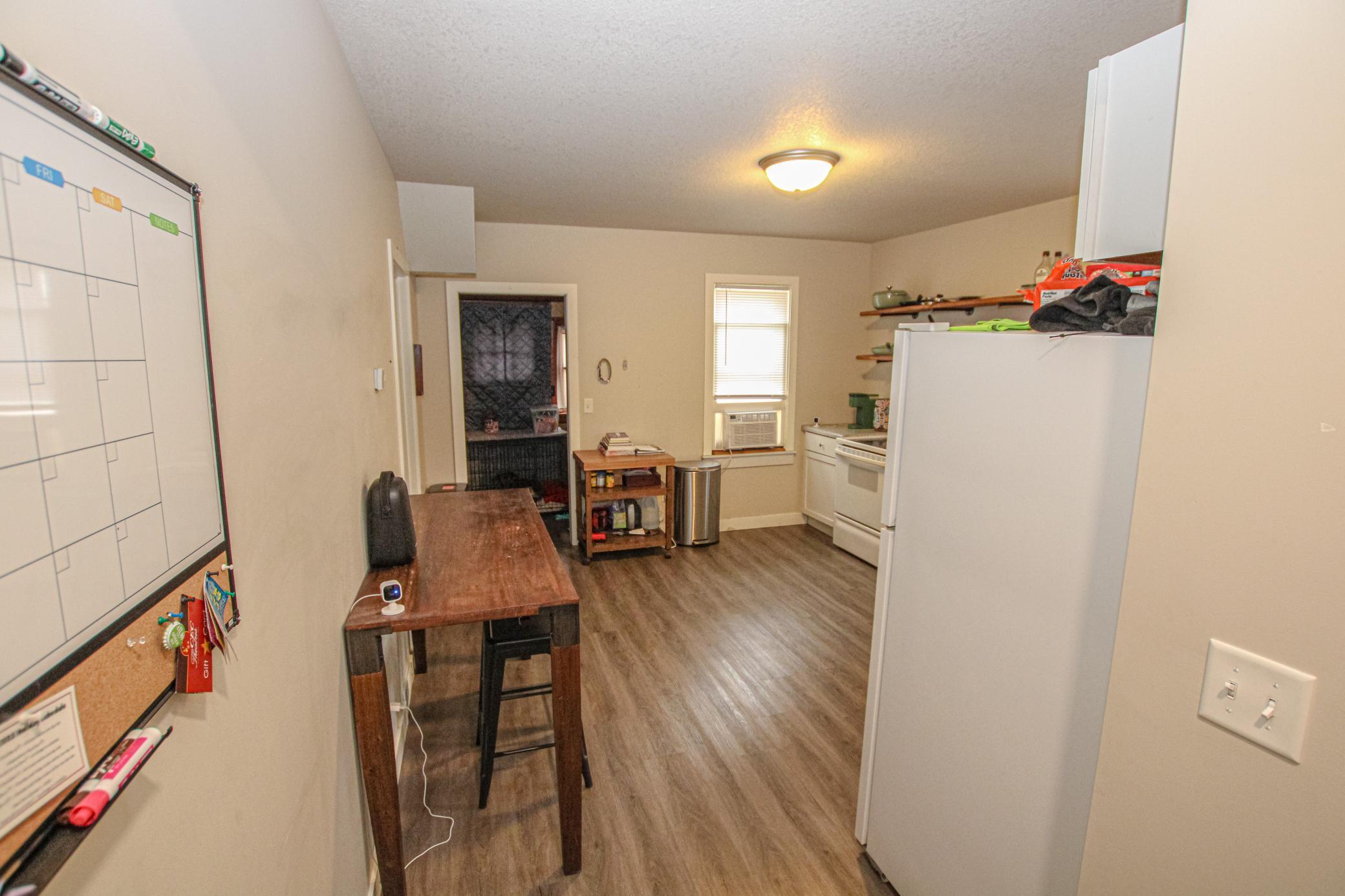 1916 duplex for sale at 1101 Jefferson Street in Alexandria, MN — 1 bed, 1 bath (photo 14 of 26)