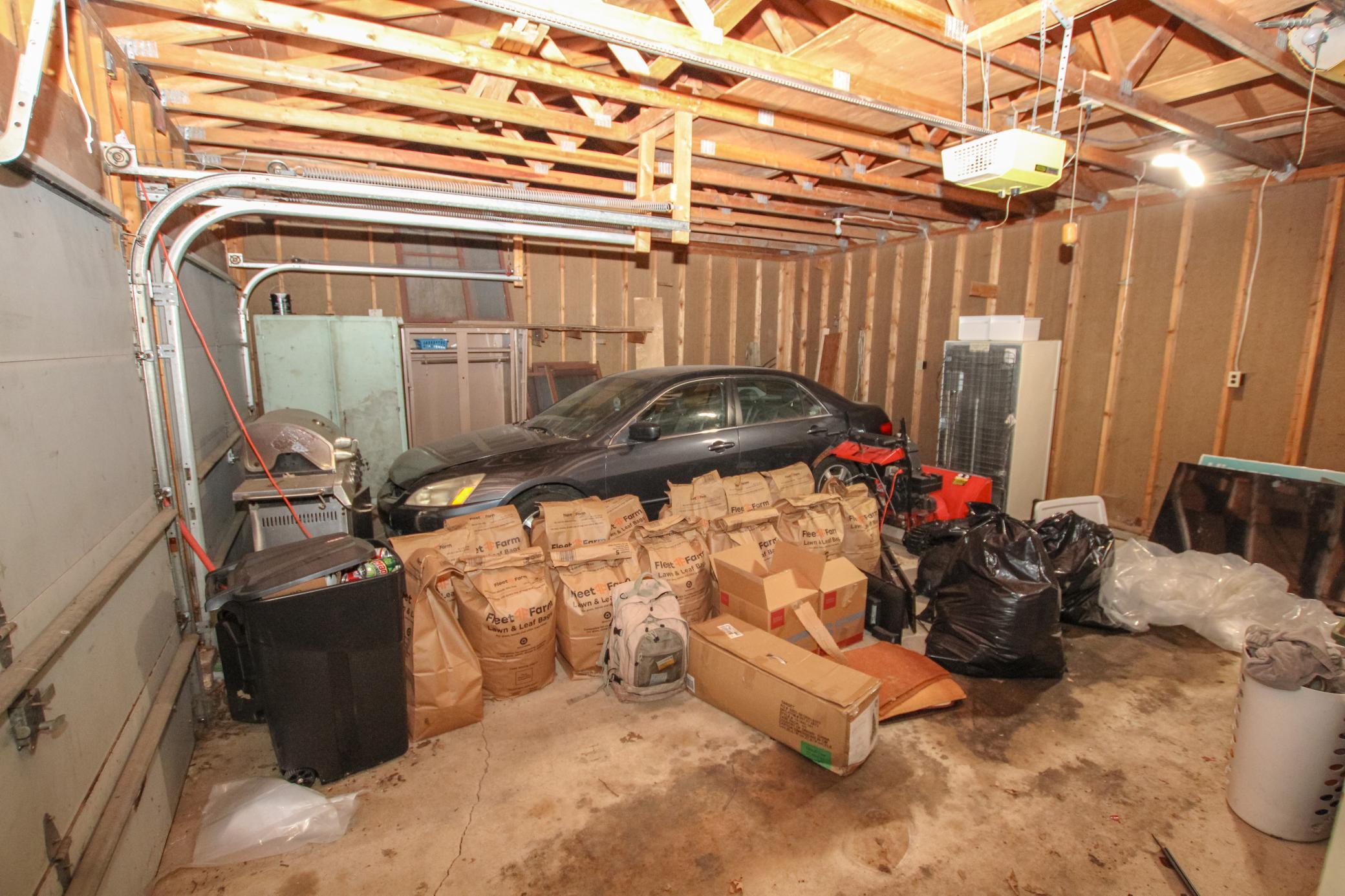 1916 duplex for sale at 1101 Jefferson Street in Alexandria, MN — 1 bed, 1 bath (photo 26 of 26)