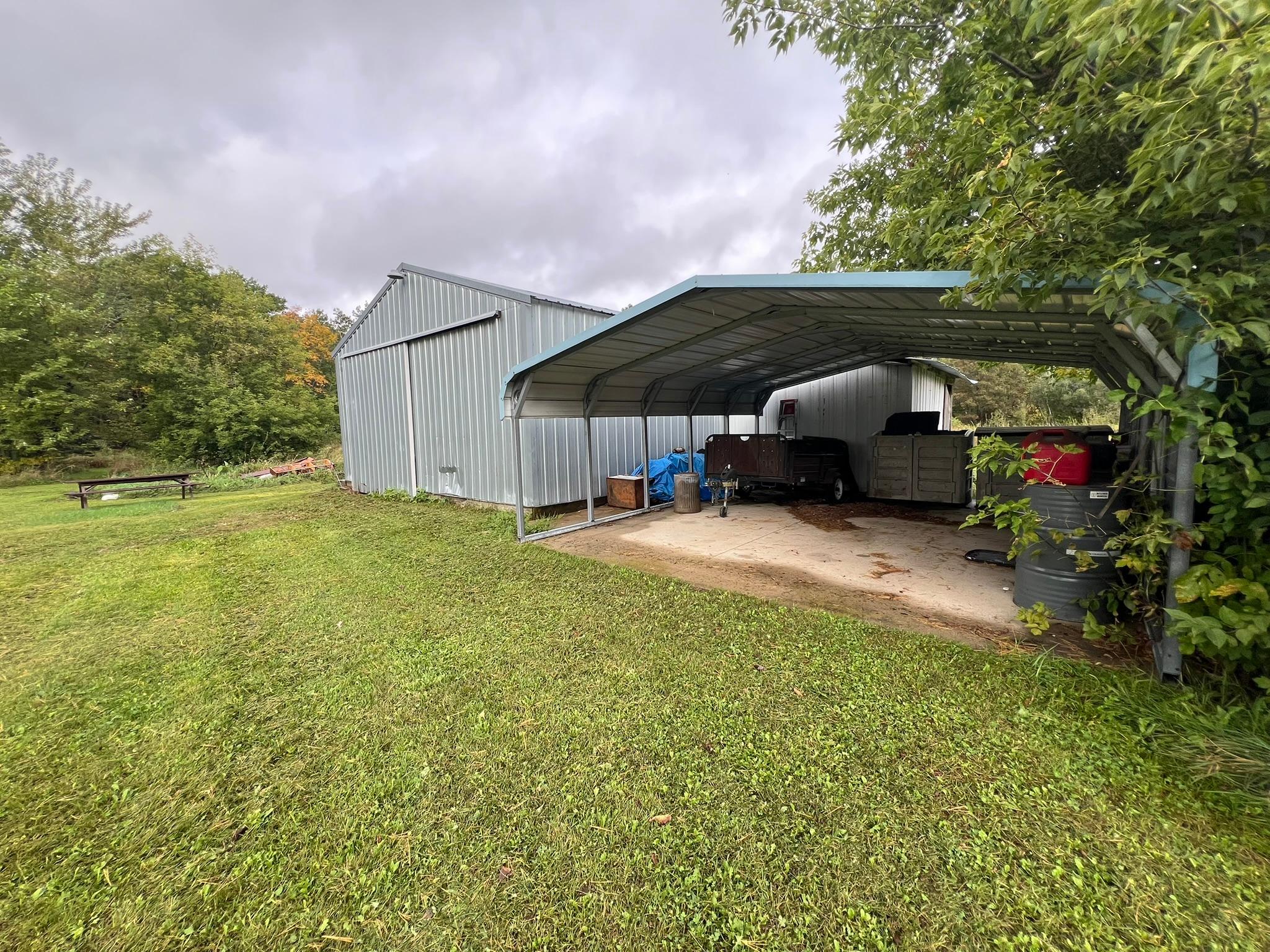 1987 single family home for sale at 10038 County Road 8 in Brainerd, MN — 3 bed, 2 bath (photo 6 of 24)