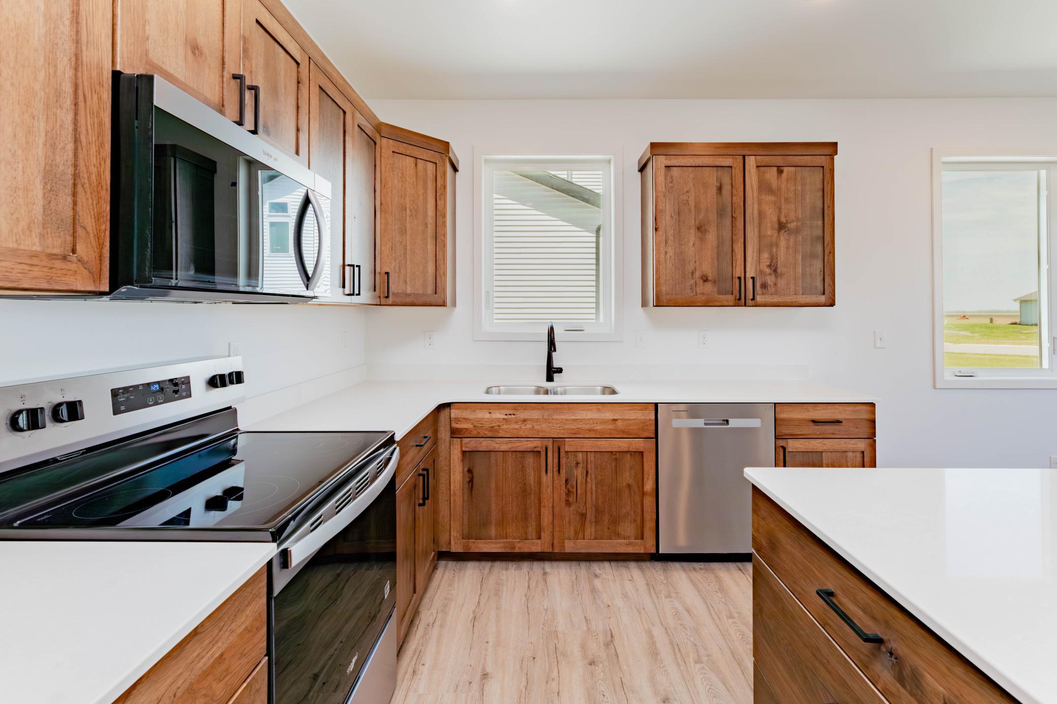 2026 single family home for sale at 407 16th Street NE in Dilworth, MN — 2 bed, 2 bath (photo 17 of 31)