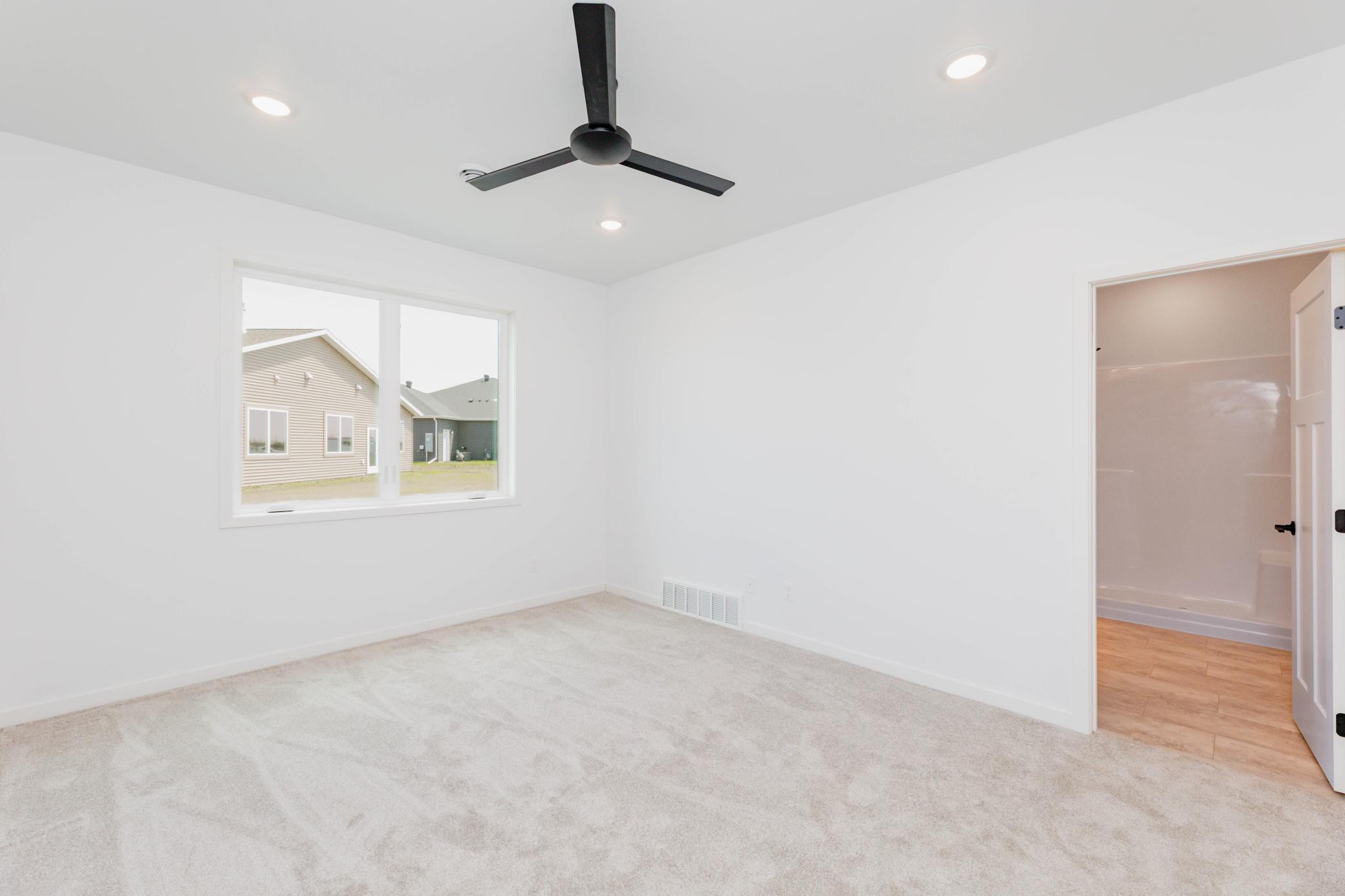 2026 single family home for sale at 407 16th Street NE in Dilworth, MN — 2 bed, 2 bath (photo 23 of 31)