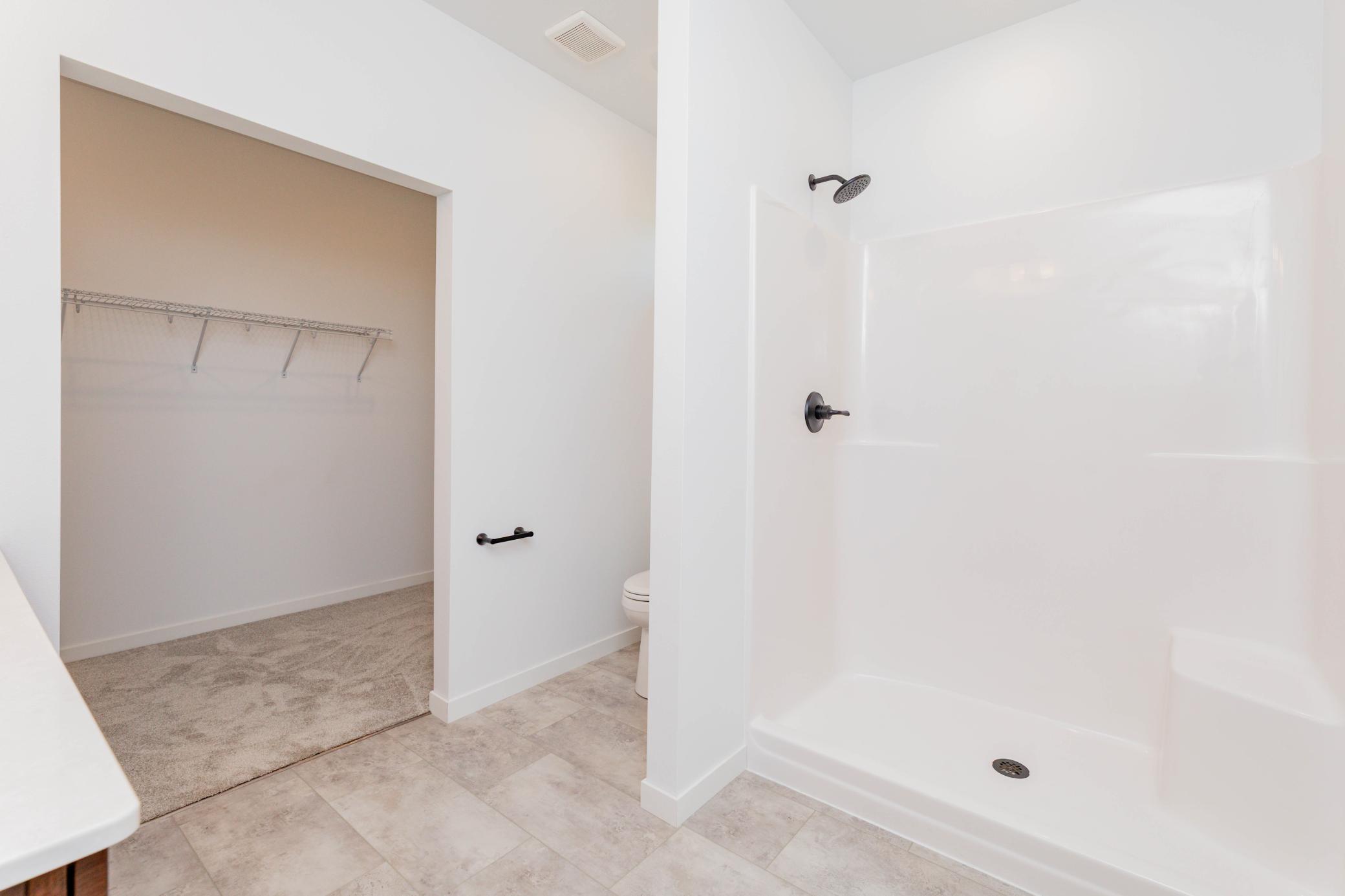 2026 single family home for sale at 407 16th Street NE in Dilworth, MN — 2 bed, 2 bath (photo 25 of 31)