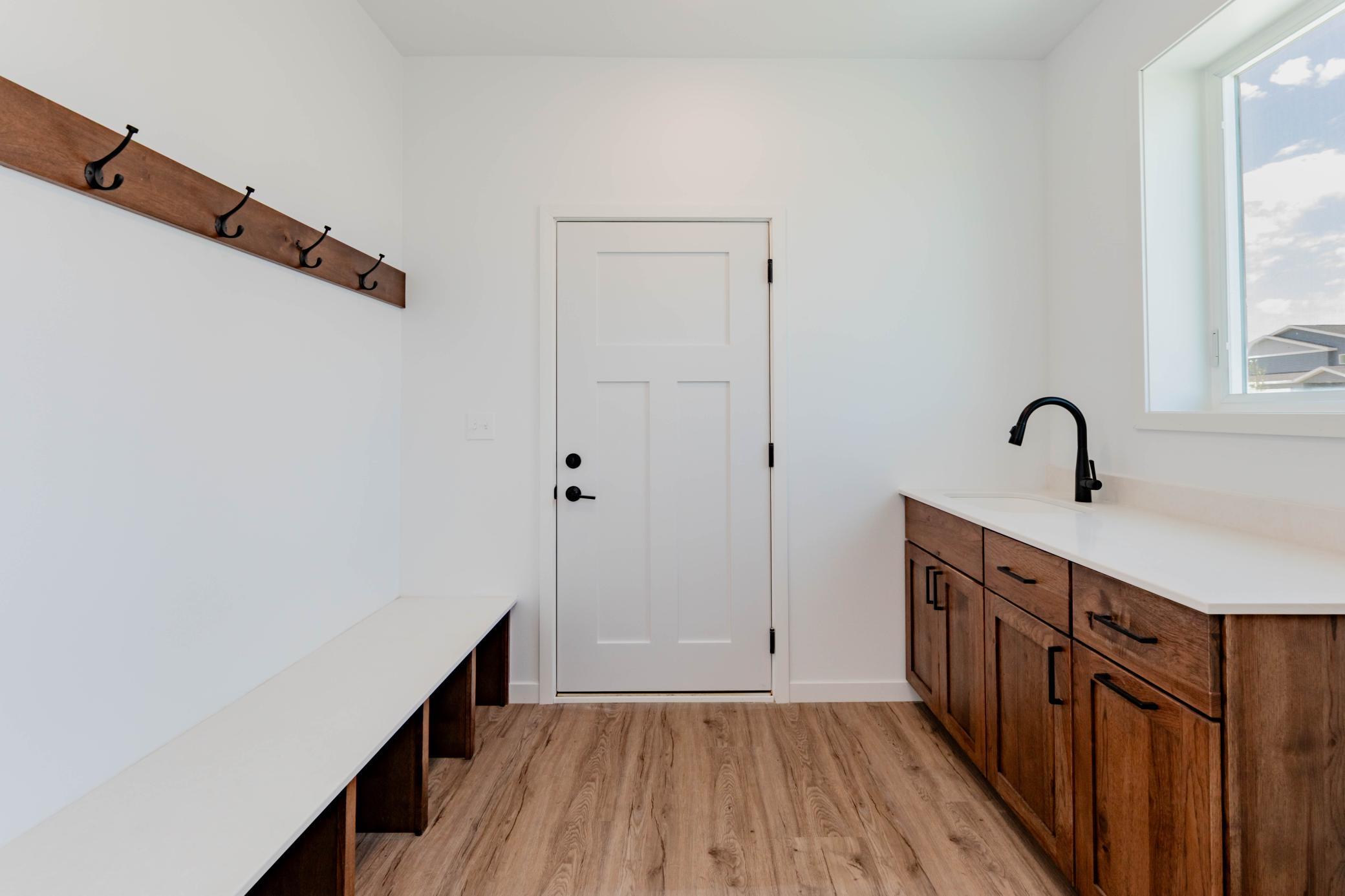 2026 single family home for sale at 407 16th Street NE in Dilworth, MN — 2 bed, 2 bath (photo 4 of 31)