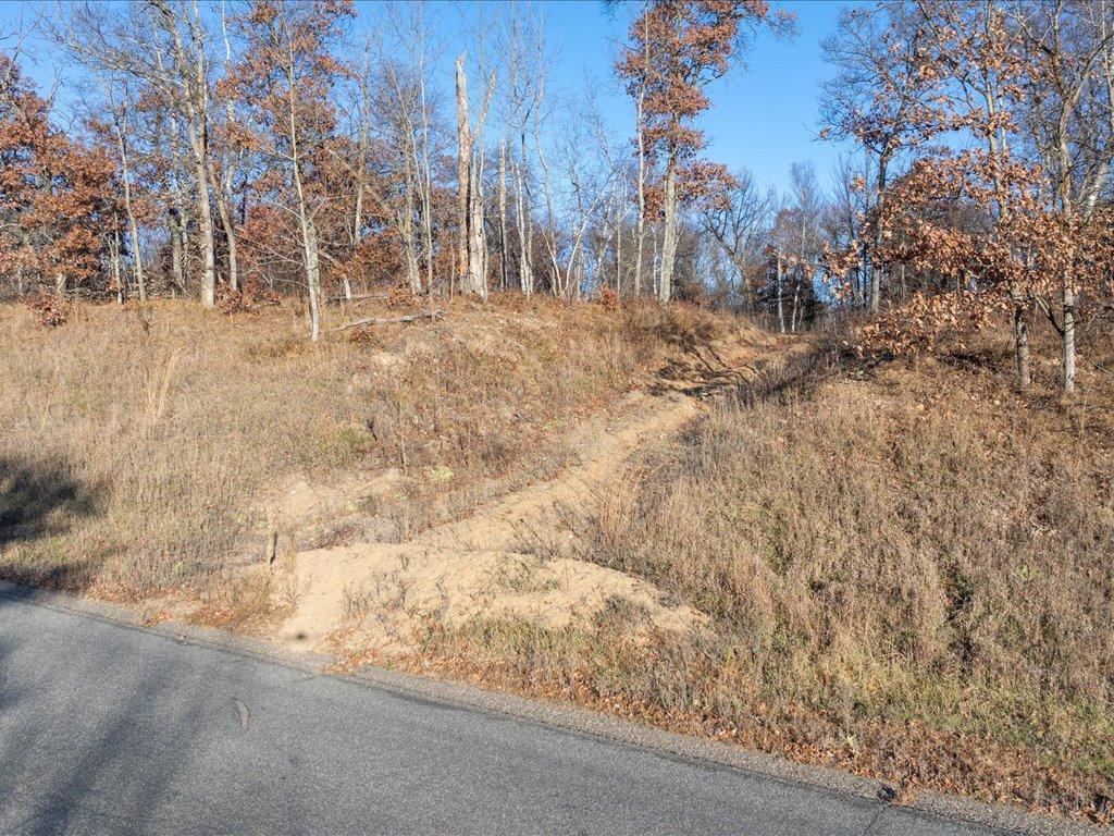 land for sale at 7638 Ski Chalet Drive in Breezy Point, MN (photo 2 of 14)