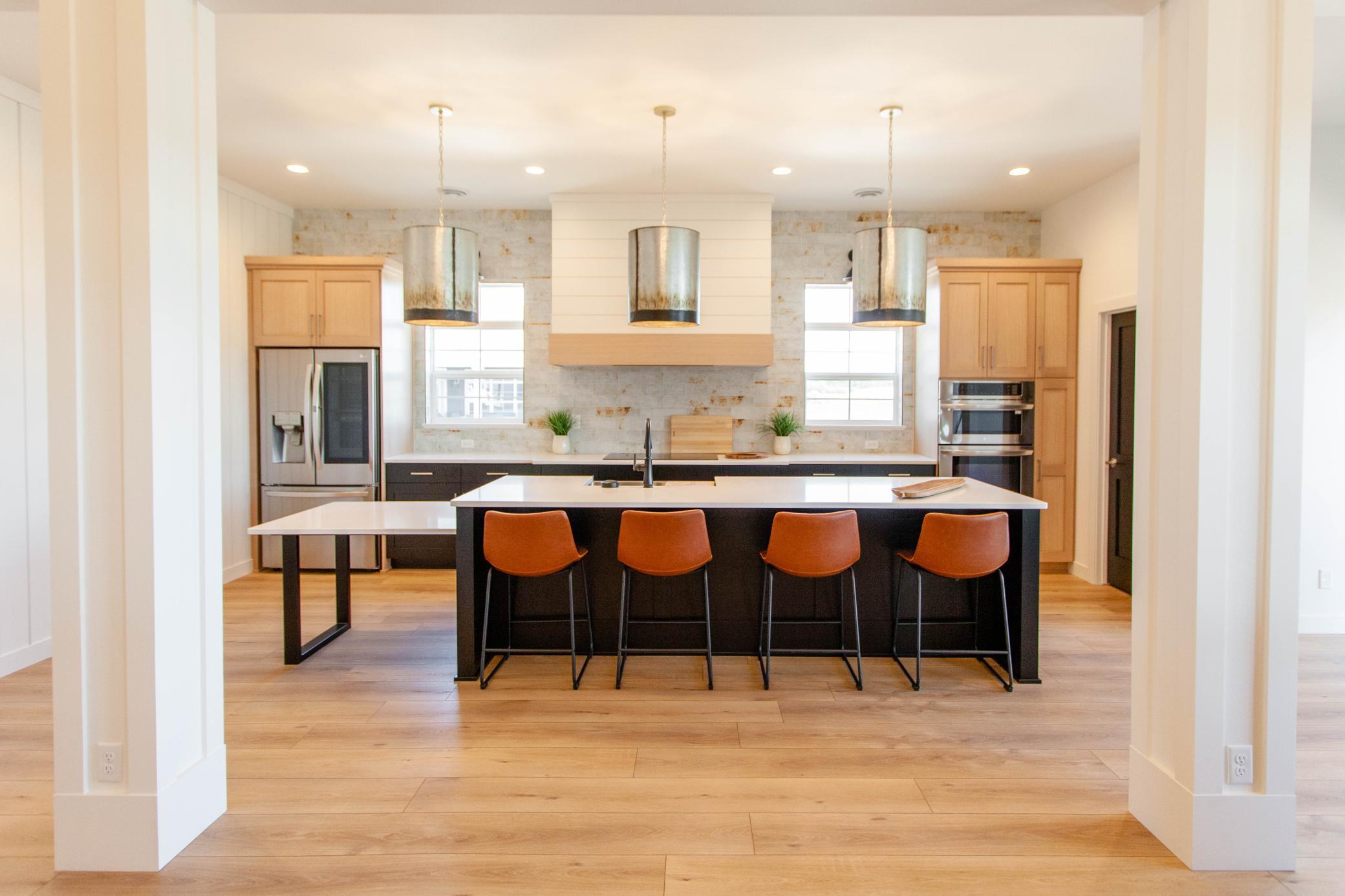 2025 single family home for sale at 6525 Sun Valley Boulevard in Horace, ND — 2 bed, 2 bath (photo 18 of 43)