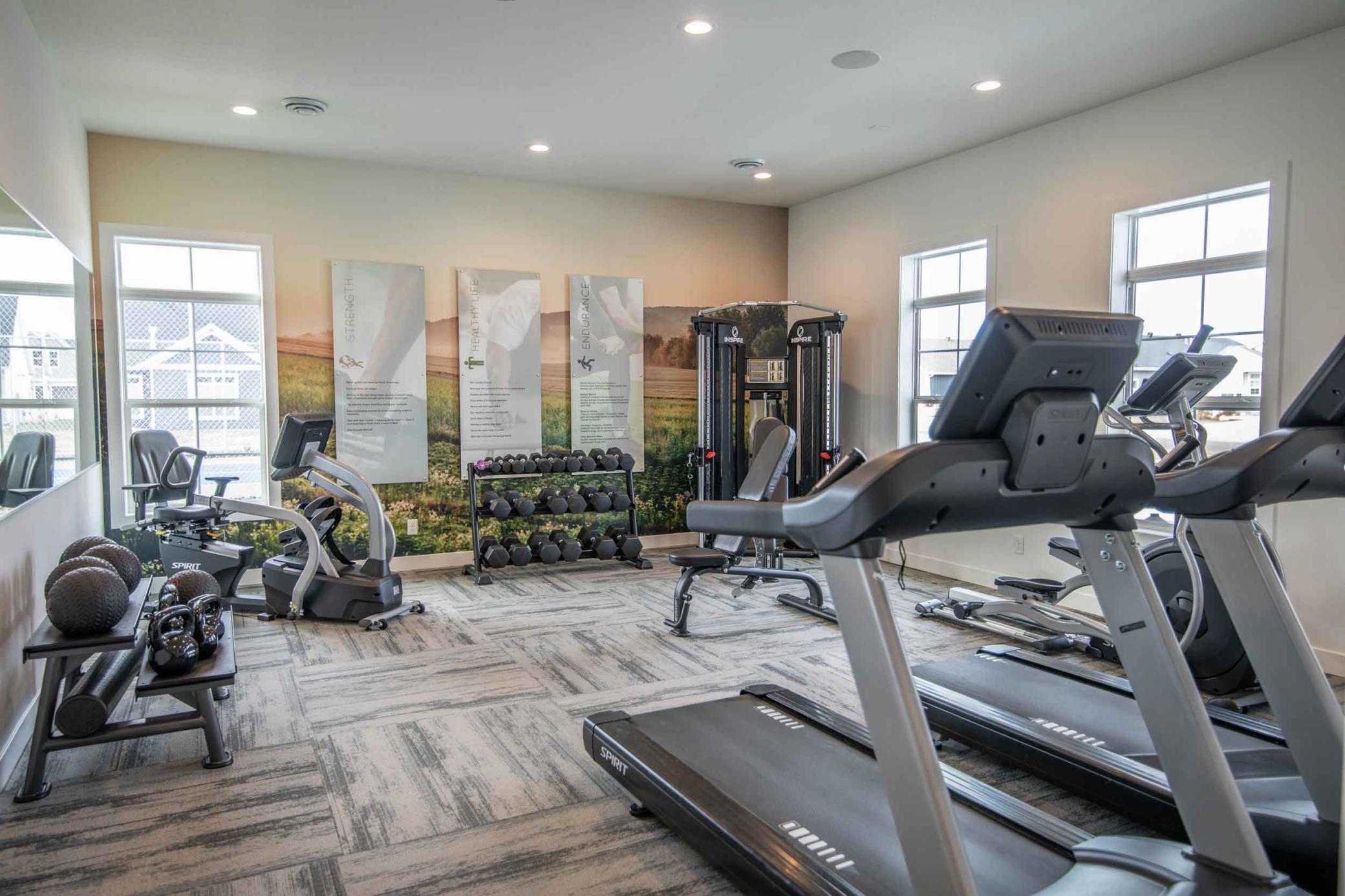 2025 single family home for sale at 6525 Sun Valley Boulevard in Horace, ND — 2 bed, 2 bath (photo 21 of 43)