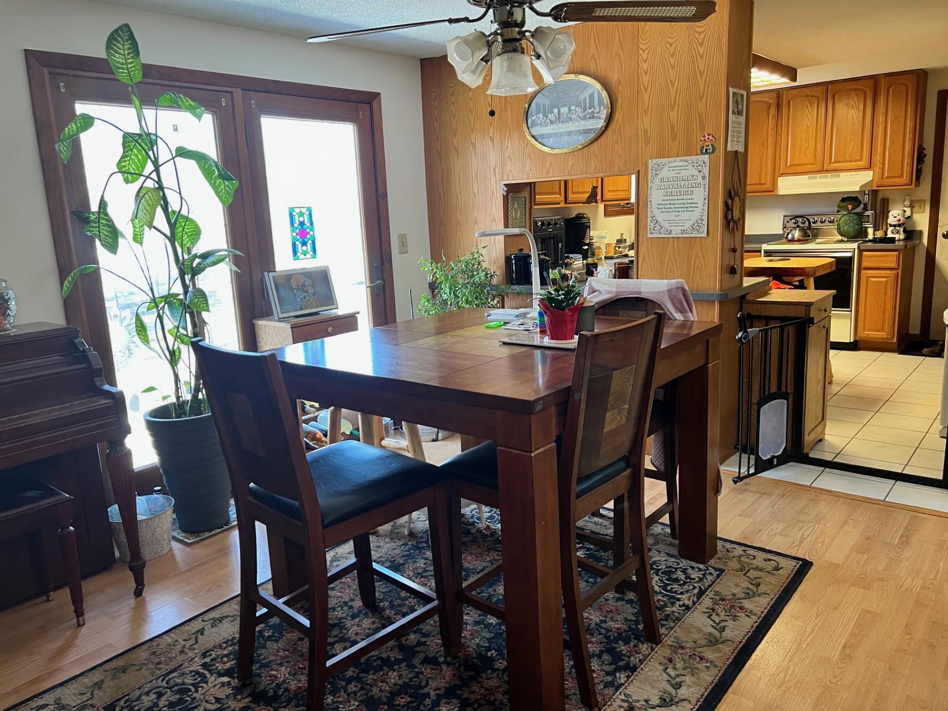 1977 single family home for sale at 8042 Meades Addn Drive SE in Alexandria, MN — 3 bed, 2 bath (photo 12 of 24)