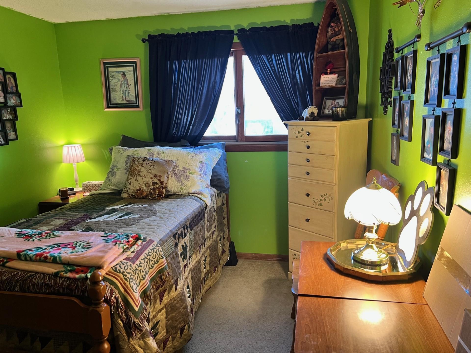 1977 single family home for sale at 8042 Meades Addn Drive SE in Alexandria, MN — 3 bed, 2 bath (photo 17 of 24)