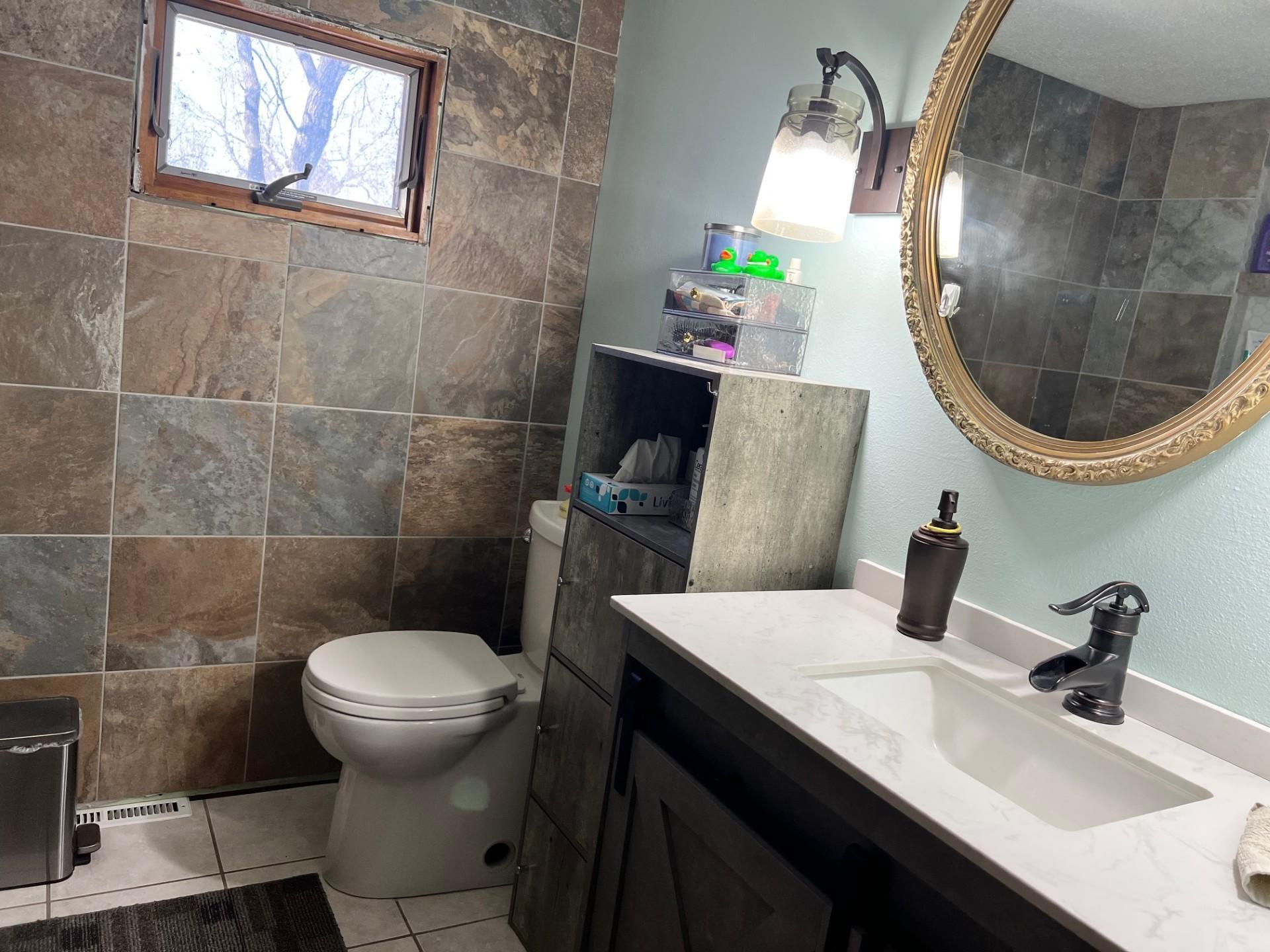 1977 single family home for sale at 8042 Meades Addn Drive SE in Alexandria, MN — 3 bed, 2 bath (photo 20 of 24)