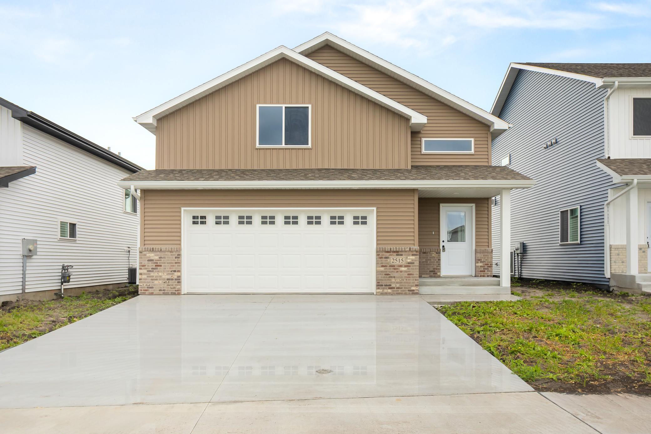2515 38th Avenue S, Moorhead MN 56560 - Photo 34 of 36