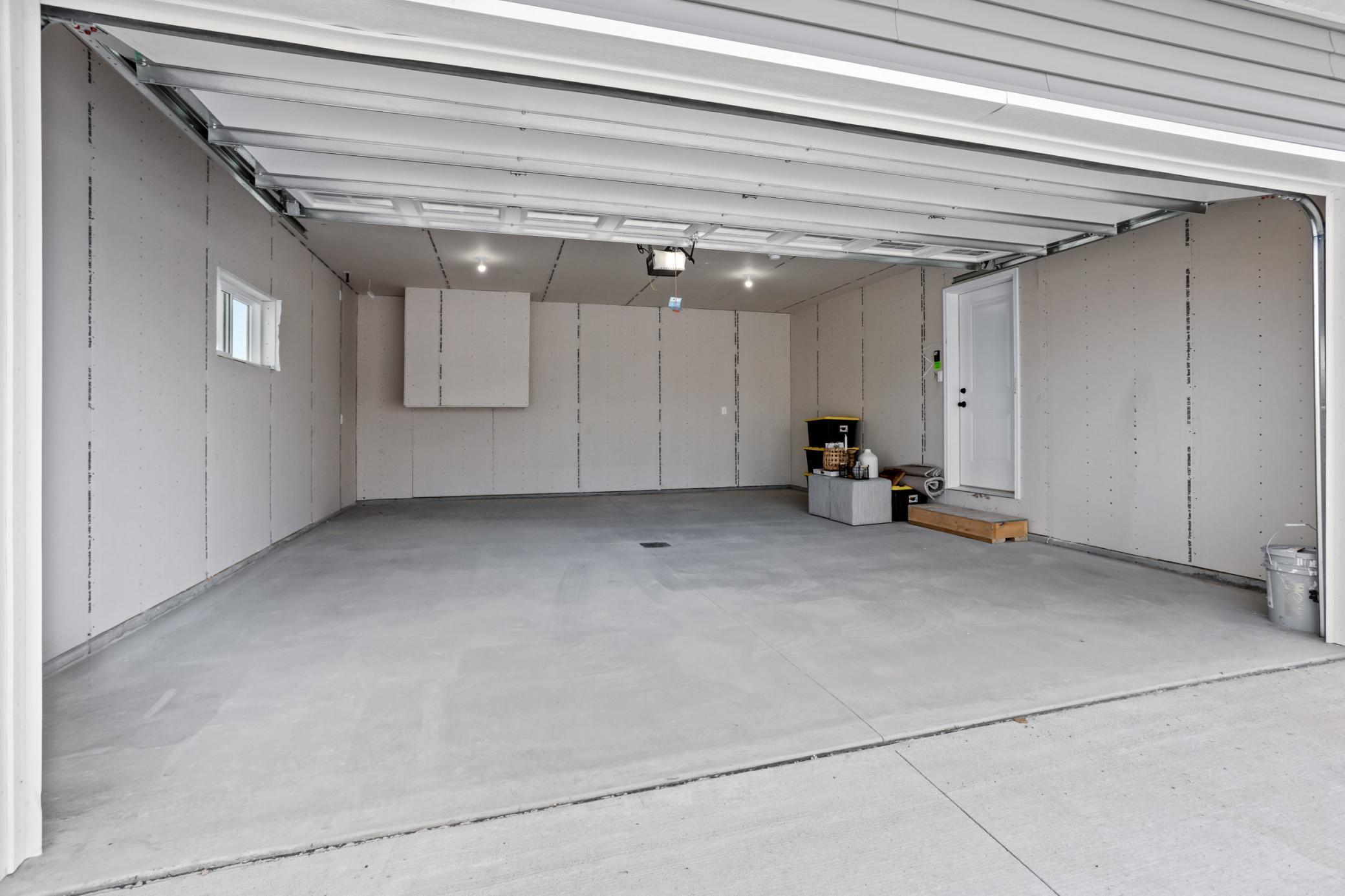 2611 38 Avenue S, Moorhead MN 56560 - Photo 38 of 42