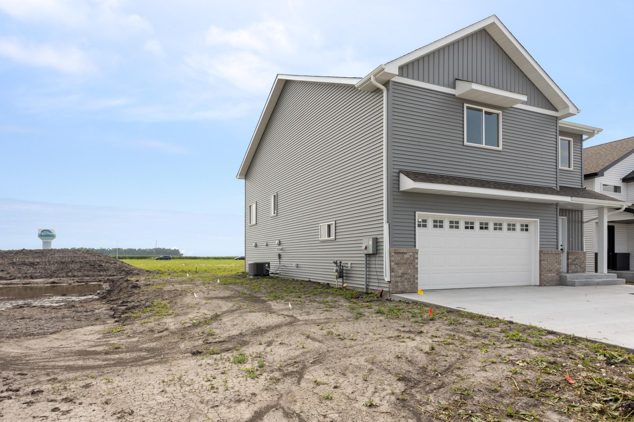 2611 38 Avenue S, Moorhead MN 56560 - Photo 40 of 42