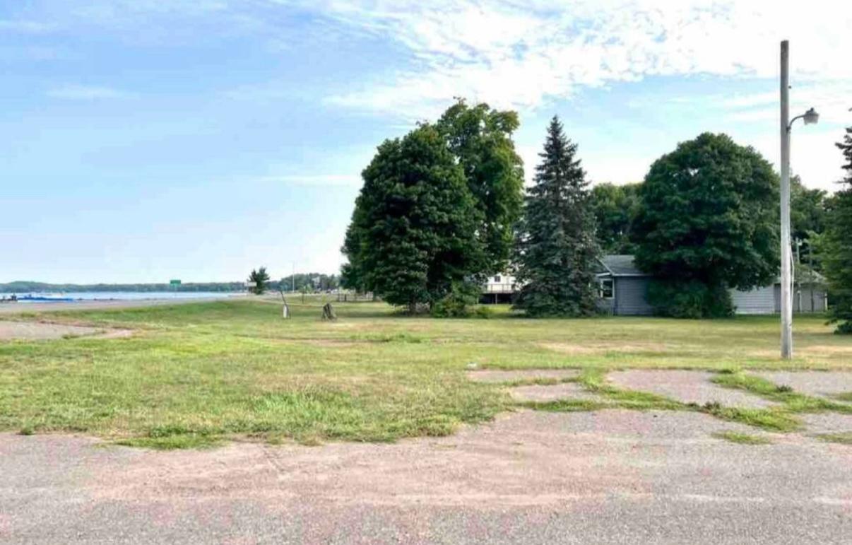 1982 single family home for sale at 7925 US Highway 169 in Garrison, MN — 4 bed, 2 bath (photo 29 of 29)