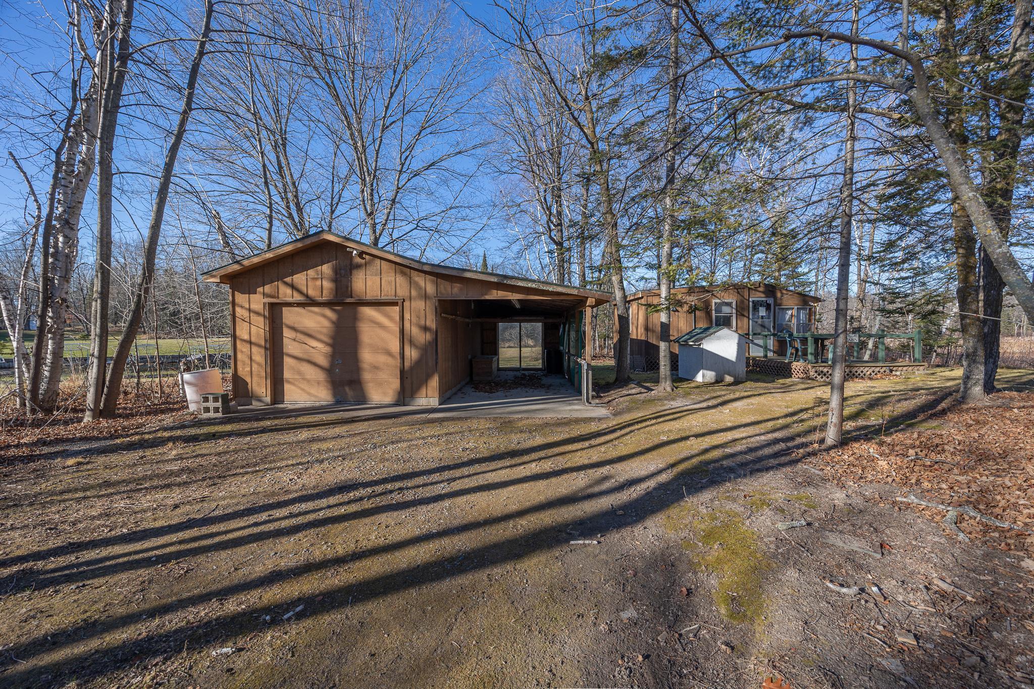 1992 single family home for sale at 4701 Shangri La Drive NE in Longville, MN — 1 bed, 2 bath (photo 44 of 52)