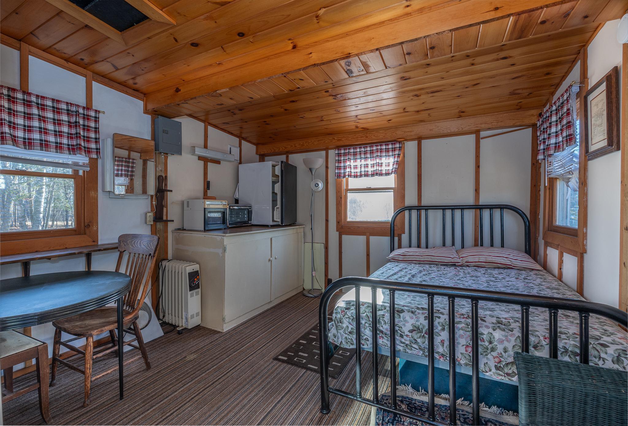 1992 single family home for sale at 4701 Shangri La Drive NE in Longville, MN — 1 bed, 2 bath (photo 49 of 52)