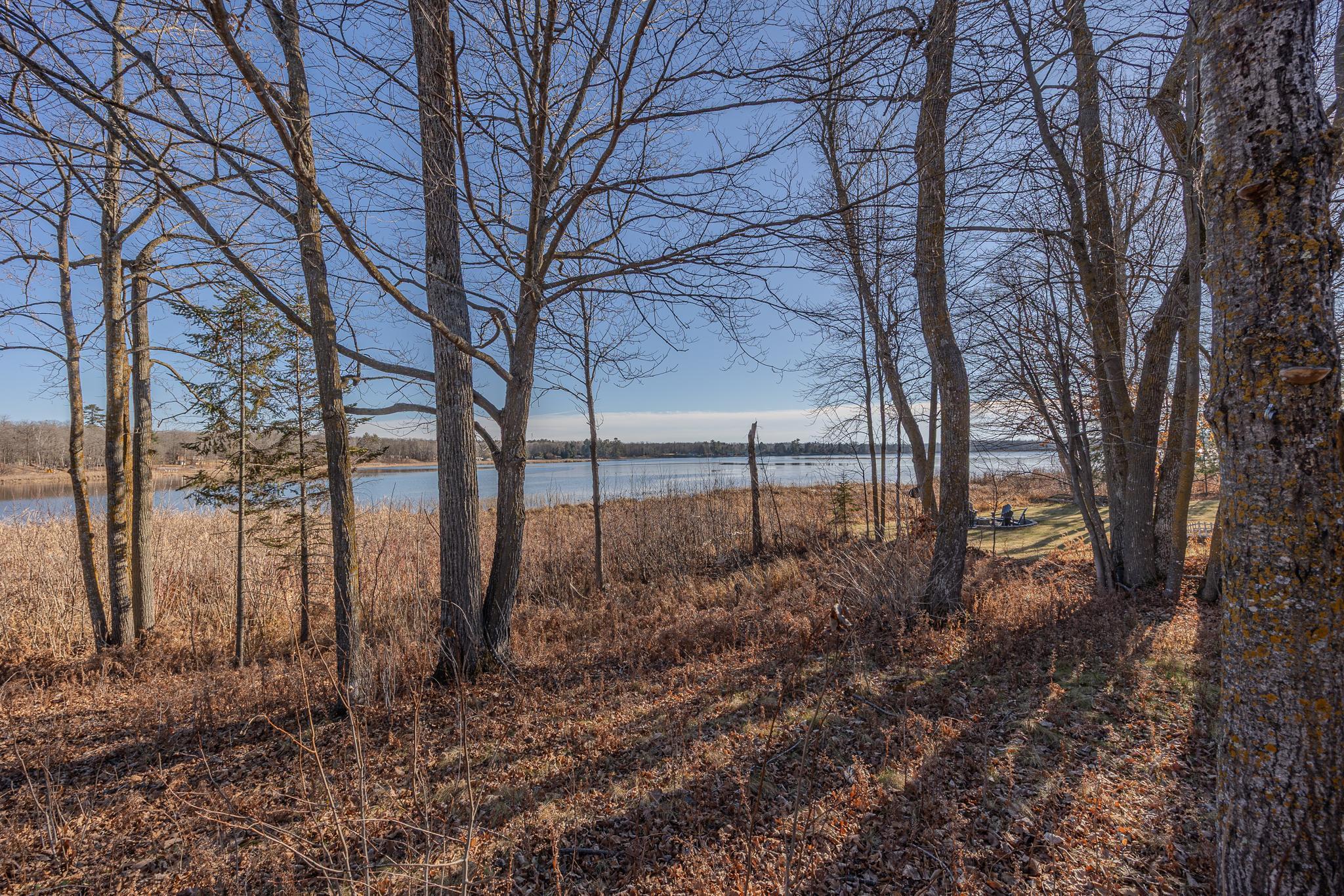 1992 single family home for sale at 4701 Shangri La Drive NE in Longville, MN — 1 bed, 2 bath (photo 10 of 52)